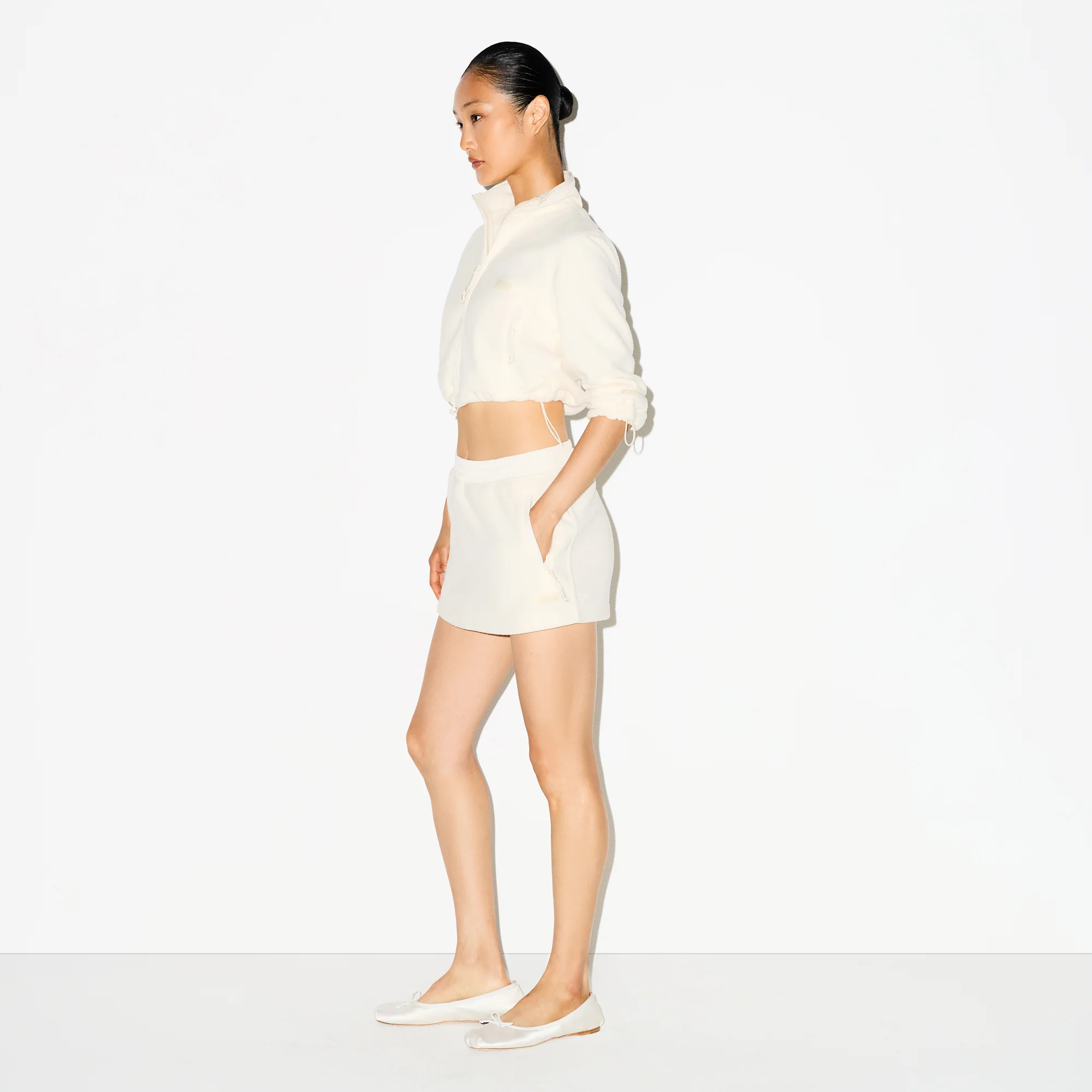 OUTDOOR FLEECE CROPPED 3/4 SLEEVE JACKET | ECRU - Image 4
