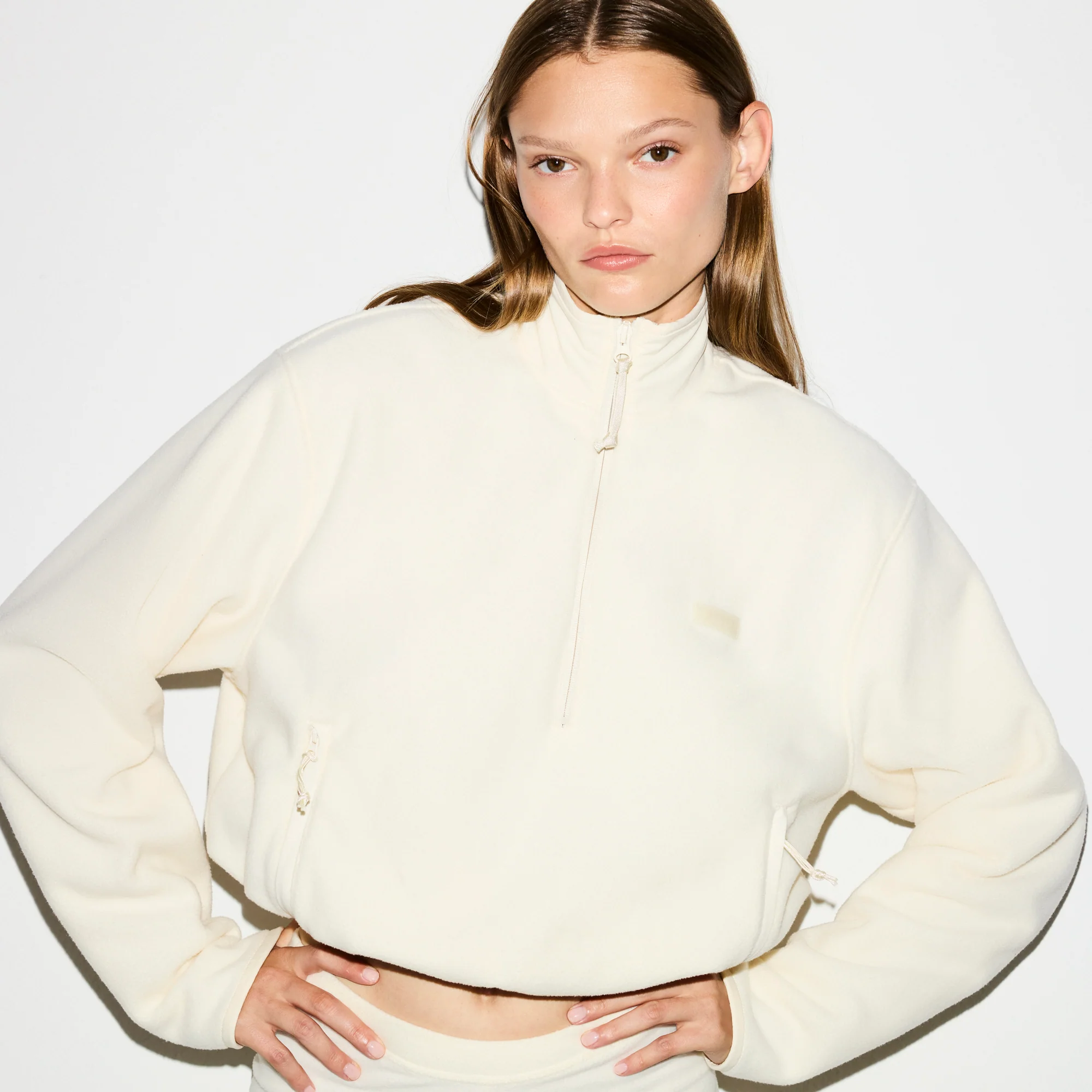 OUTDOOR FLEECE HALF ZIP PULLOVER | ECRU - Image 4