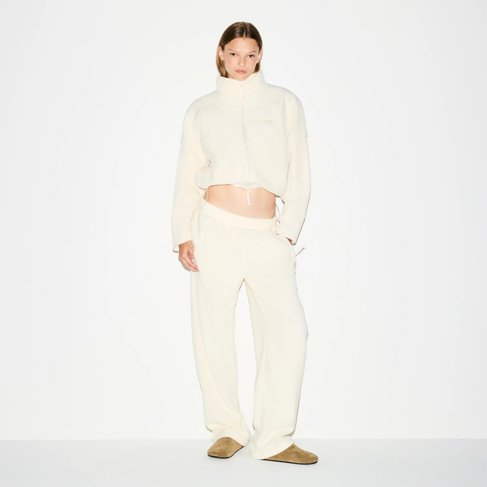 OUTDOOR FLEECE STRAIGHT LEG PANT | ECRU - Image 6