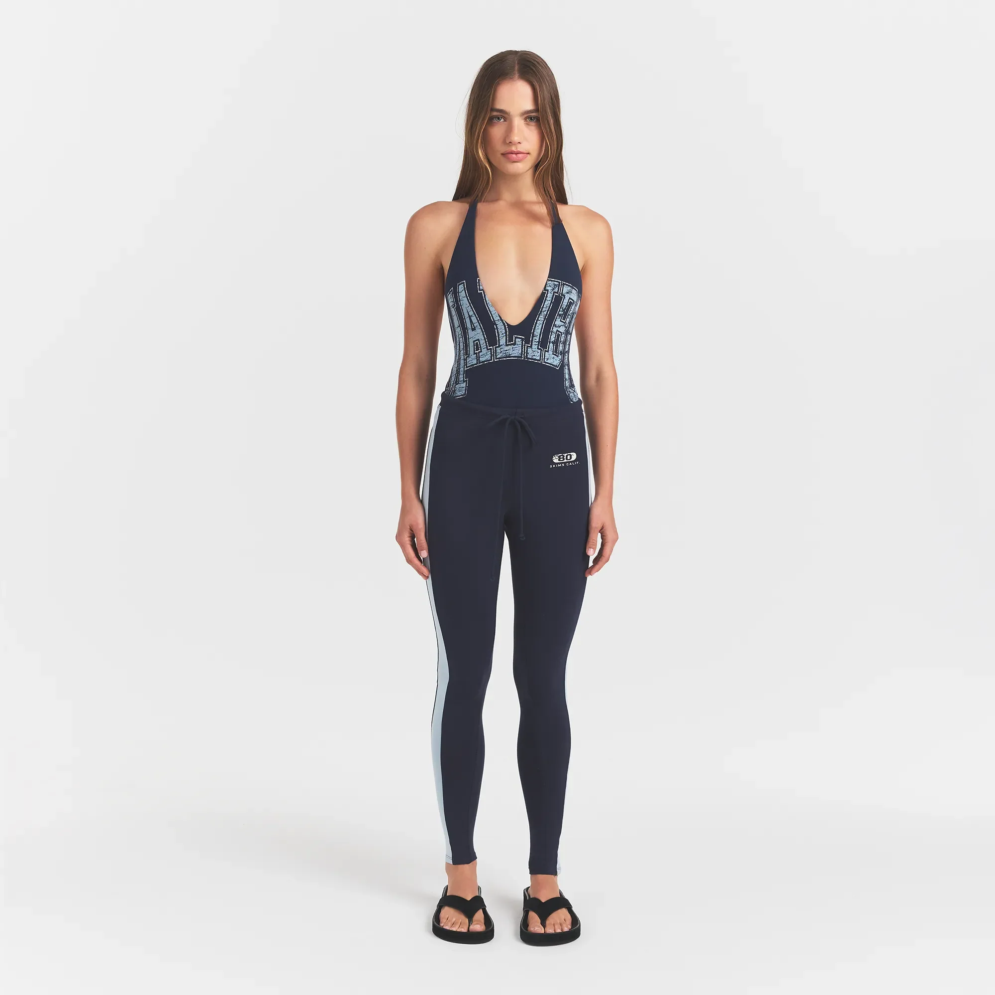OUTDOOR HIGH-WAISTED LEGGING | NAVY WITH OPAL - Image 2