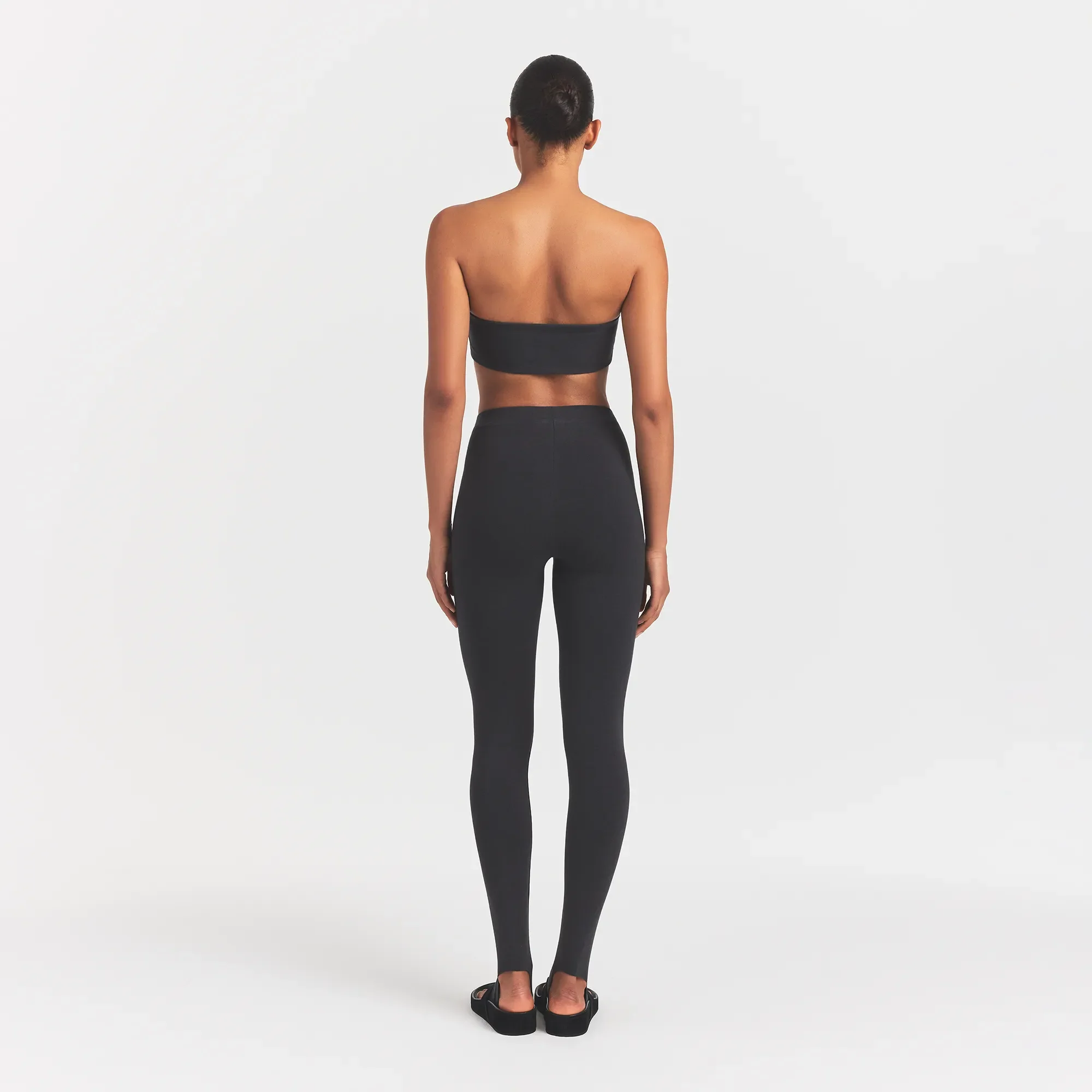 OUTDOOR STIRRUP LEGGING | WASHED ONYX - Image 5