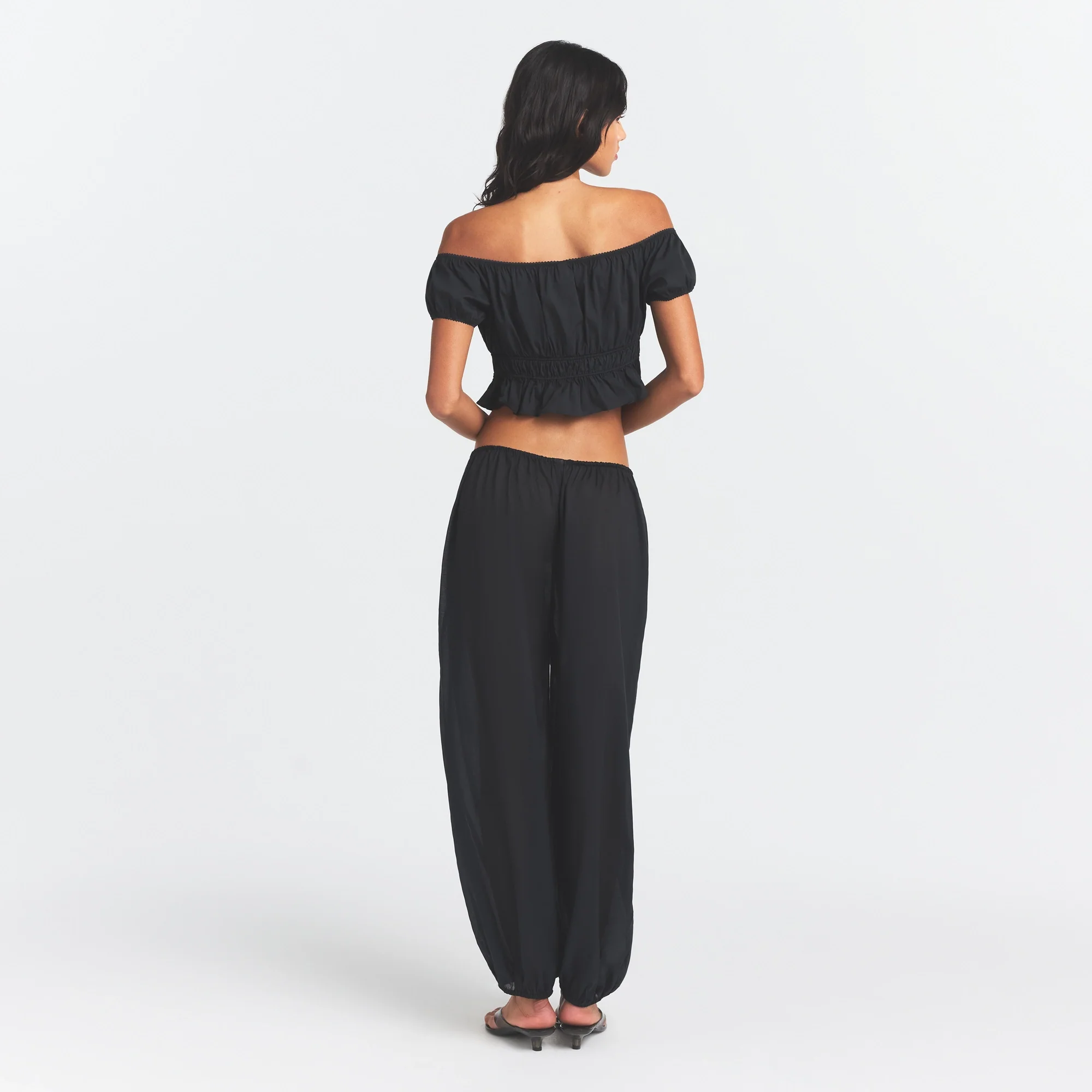 POPLIN APPAREL OFF THE SHOULDER TOP | ONYX - Image 4