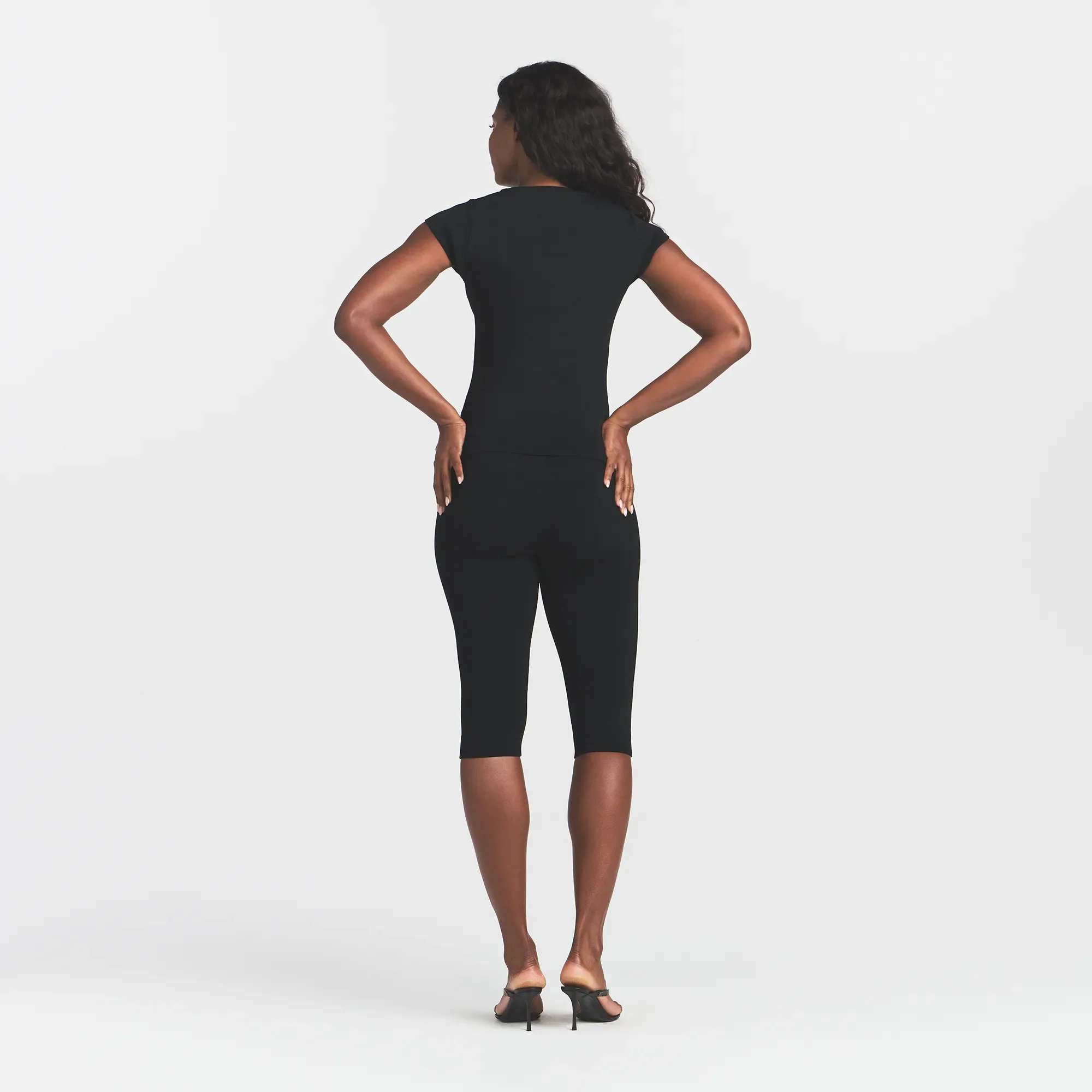 REFINED KNIT CAPRI | OBSIDIAN - Image 4