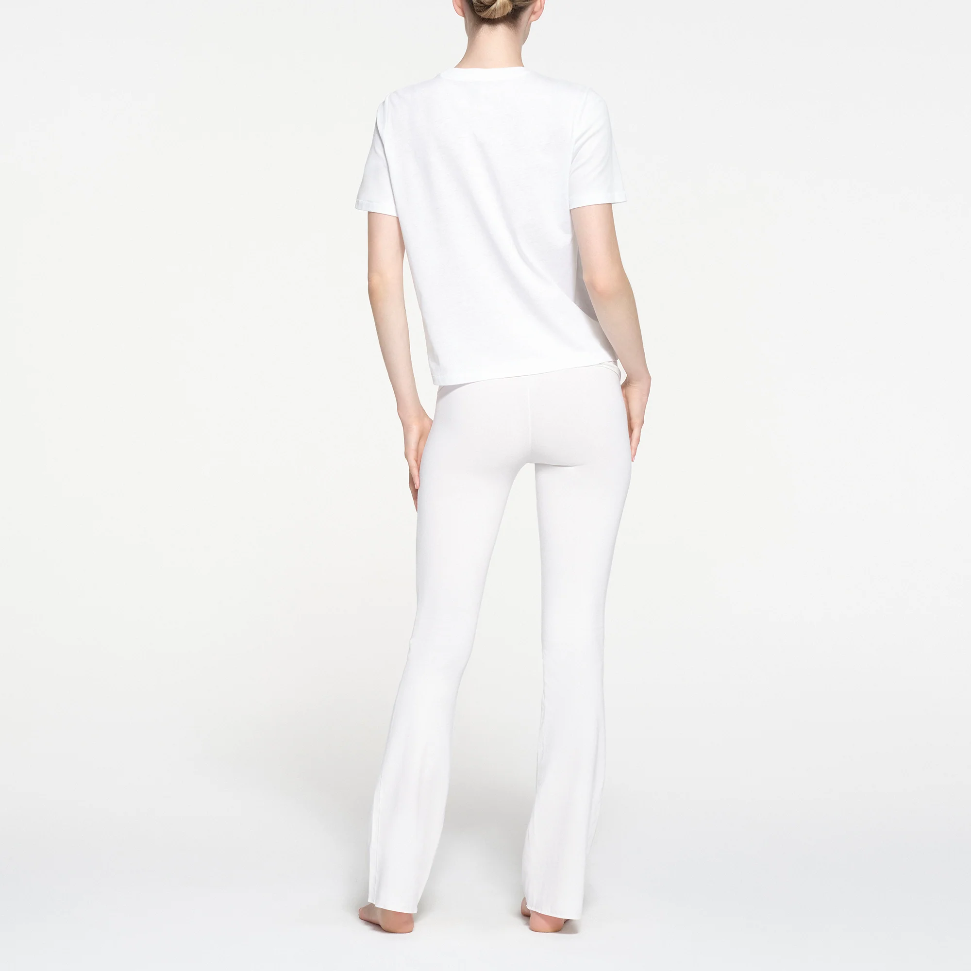RELAXED TEES T-SHIRT | SNOW - Image 4