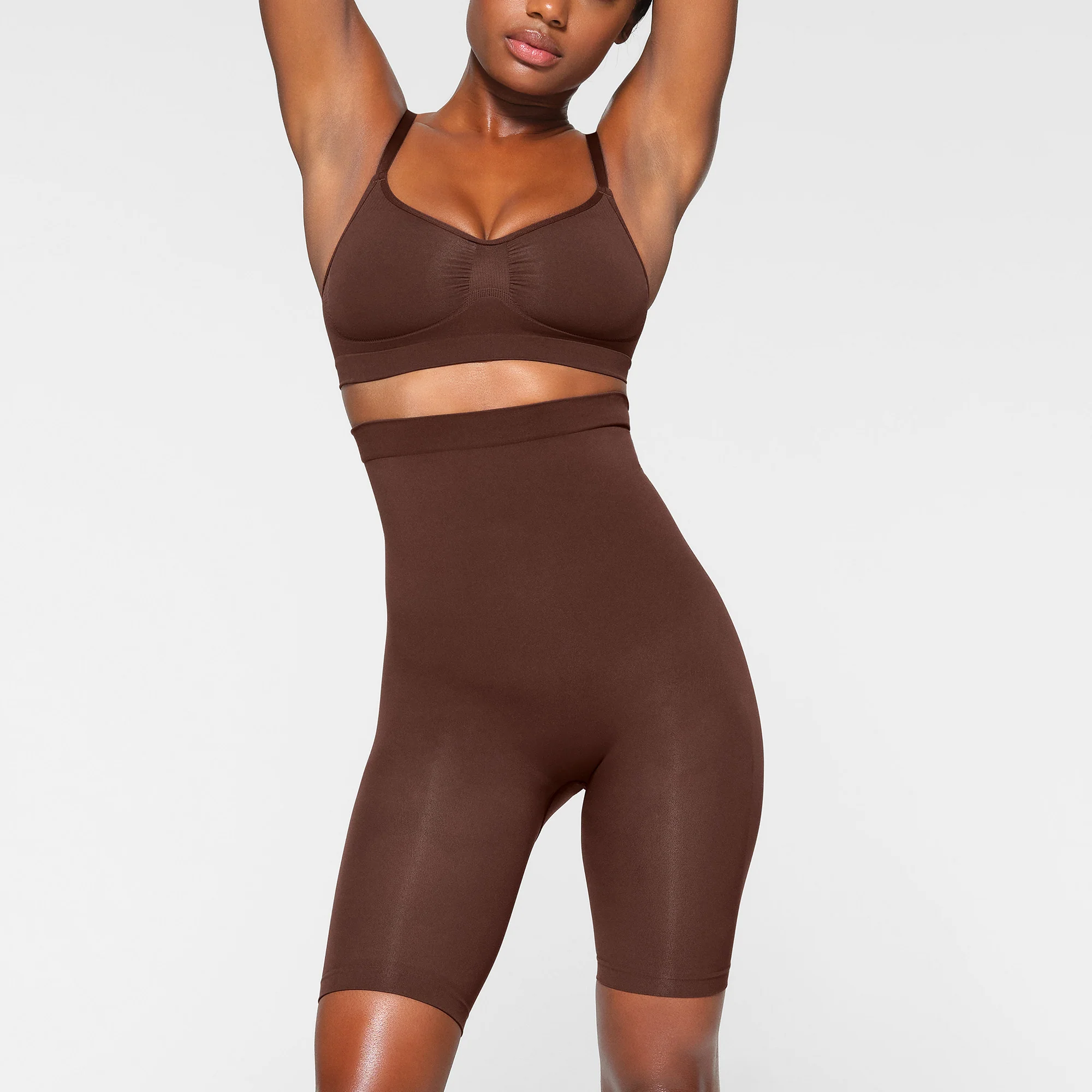 SEAMLESS SCULPT HIGH-WAISTED ABOVE THE KNEE SHORT | COCOA - Image 2