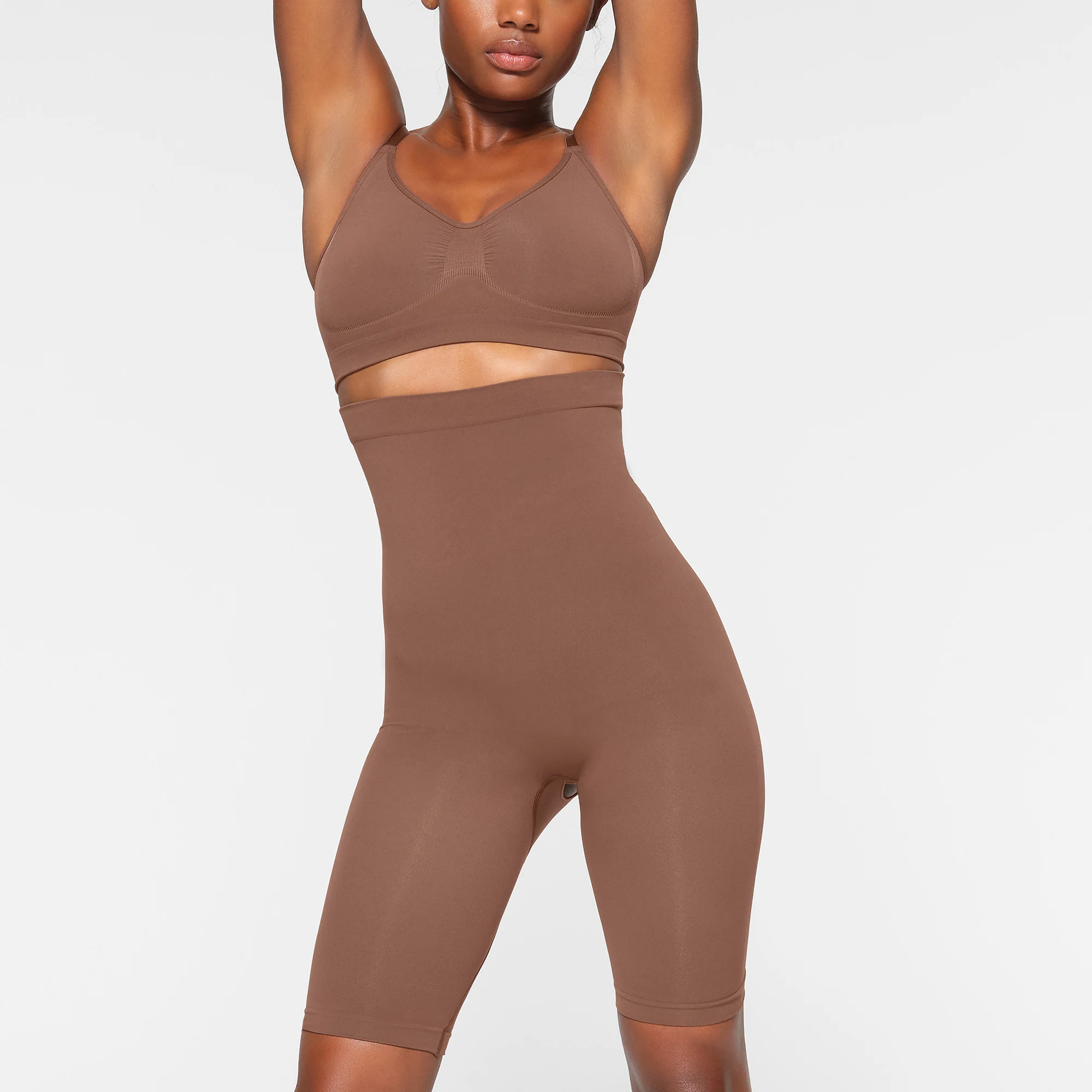 SEAMLESS SCULPT HIGH-WAISTED ABOVE THE KNEE SHORT | JASPER - Image 2
