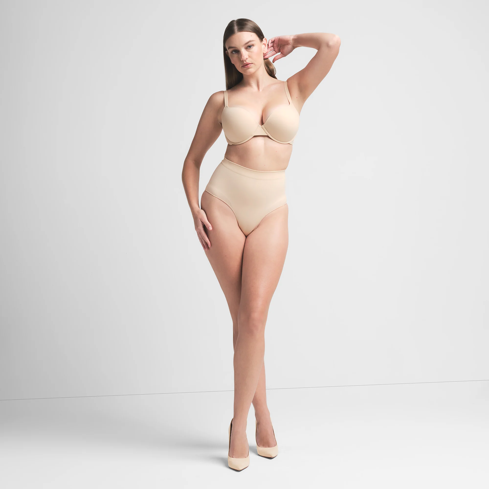 SEAMLESS SCULPT MID WAIST BRIEF | SAND - Image 3