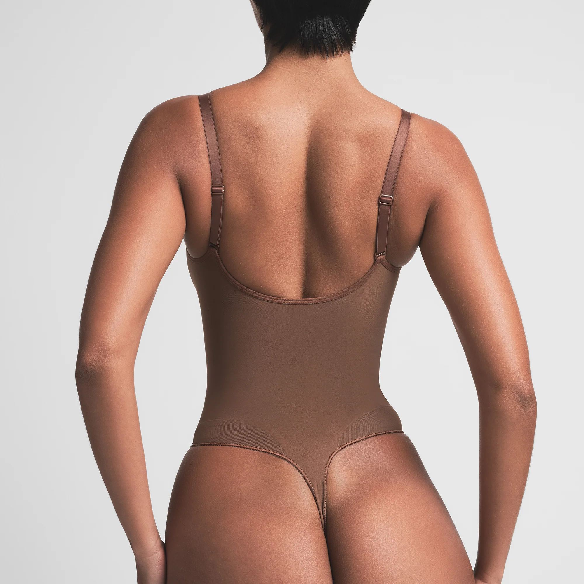 SEAMLESS SCULPT THONG BODYSUIT | JASPER - Image 5