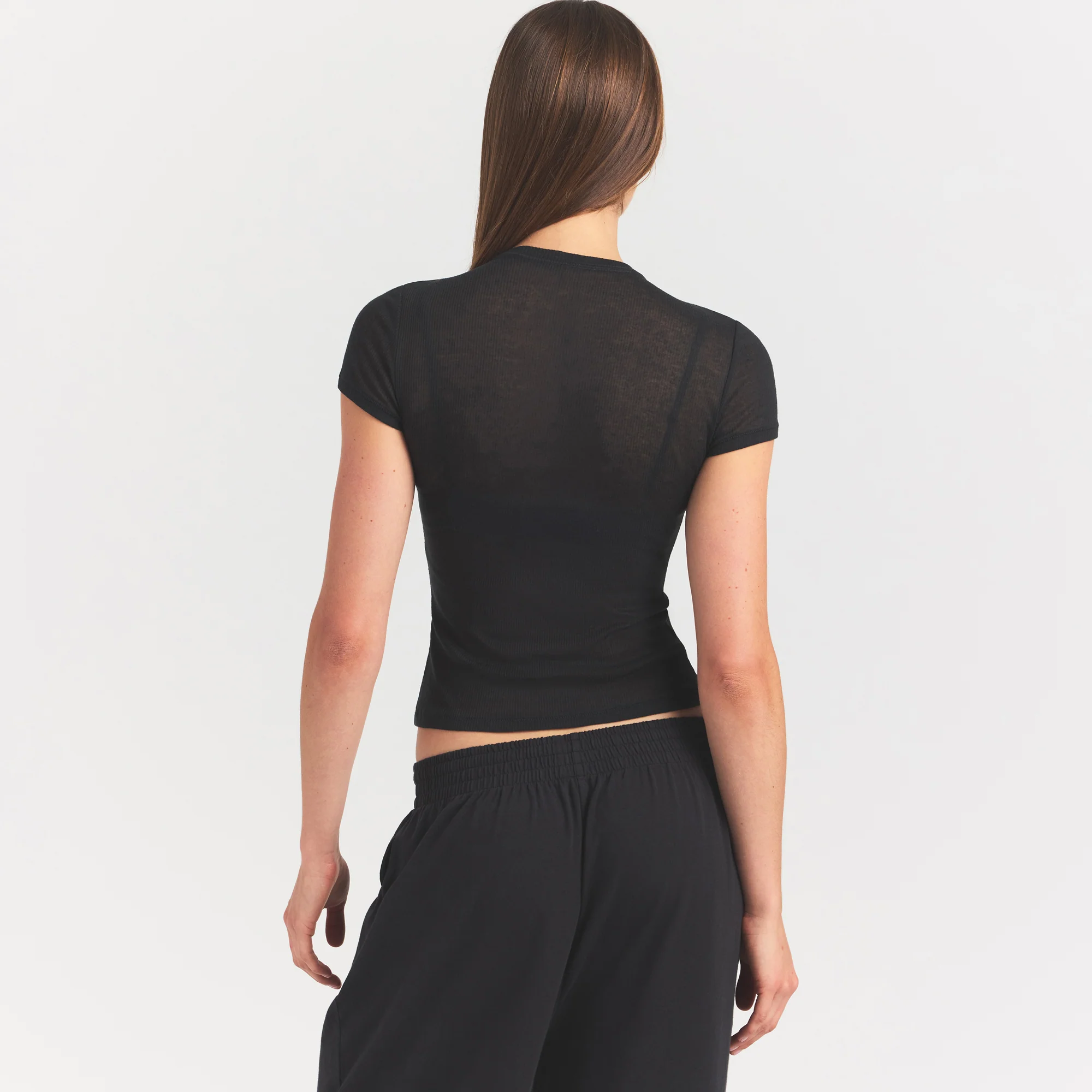 SHEER RIB T-SHIRT | SOOT - Image 4