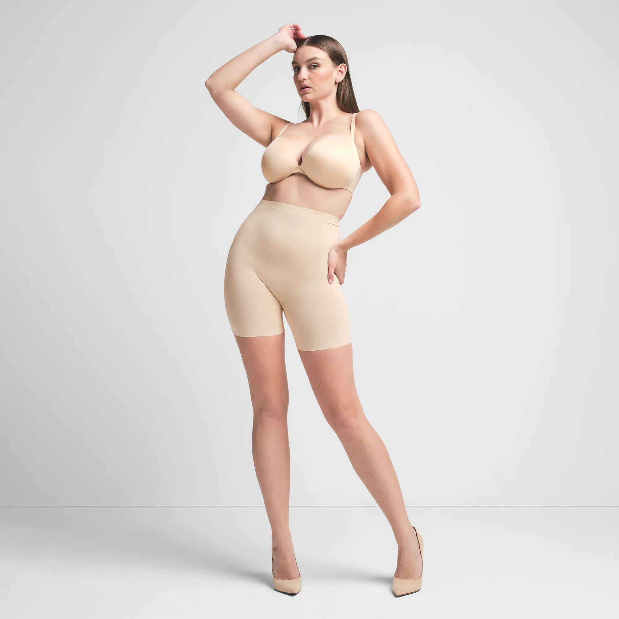 SHEER SCULPT LOW BACK SHORT | SAND - Image 3