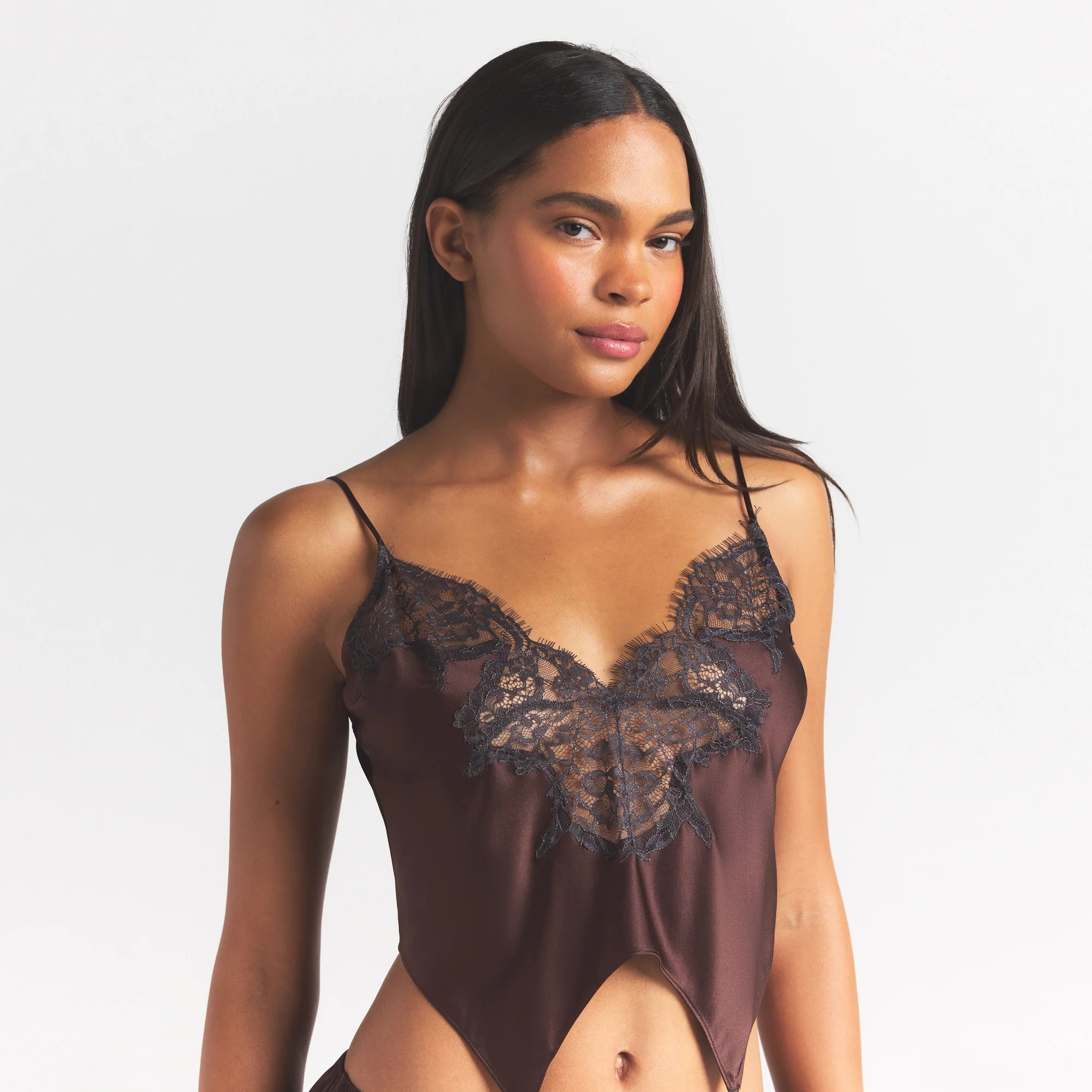 SILK LACE GARTER CAMI AND SHORT SET | ESPRESSO CONTRAST - Image 4