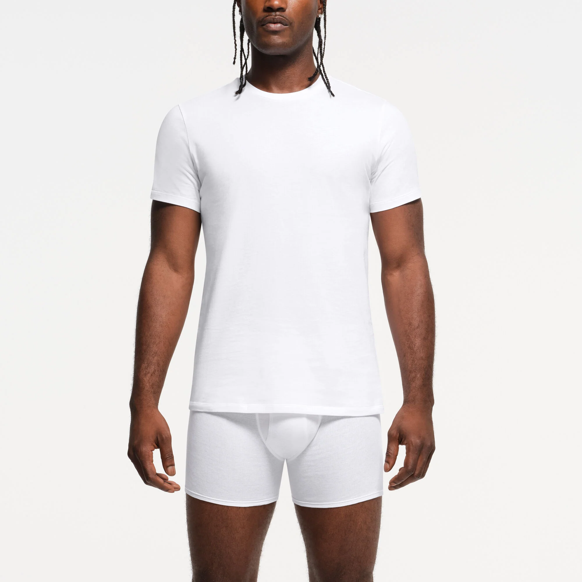 SKIMS BASICS MENS LIGHTWEIGHT T-SHIRT 3-PACK | CHALK - Image 2