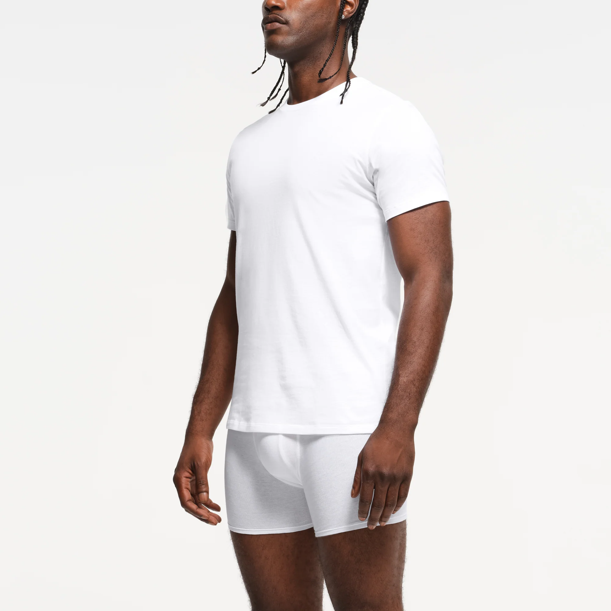 SKIMS BASICS MENS LIGHTWEIGHT T-SHIRT 3-PACK | CHALK - Image 3
