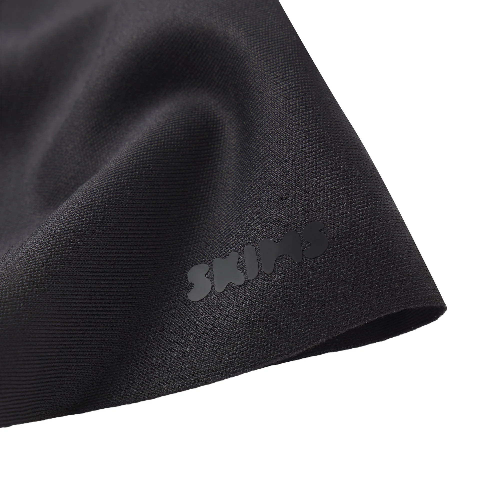 SKIMS BODY BUTT AND HIP ENHANCING MID THIGH SHORT | ONYX - Image 5