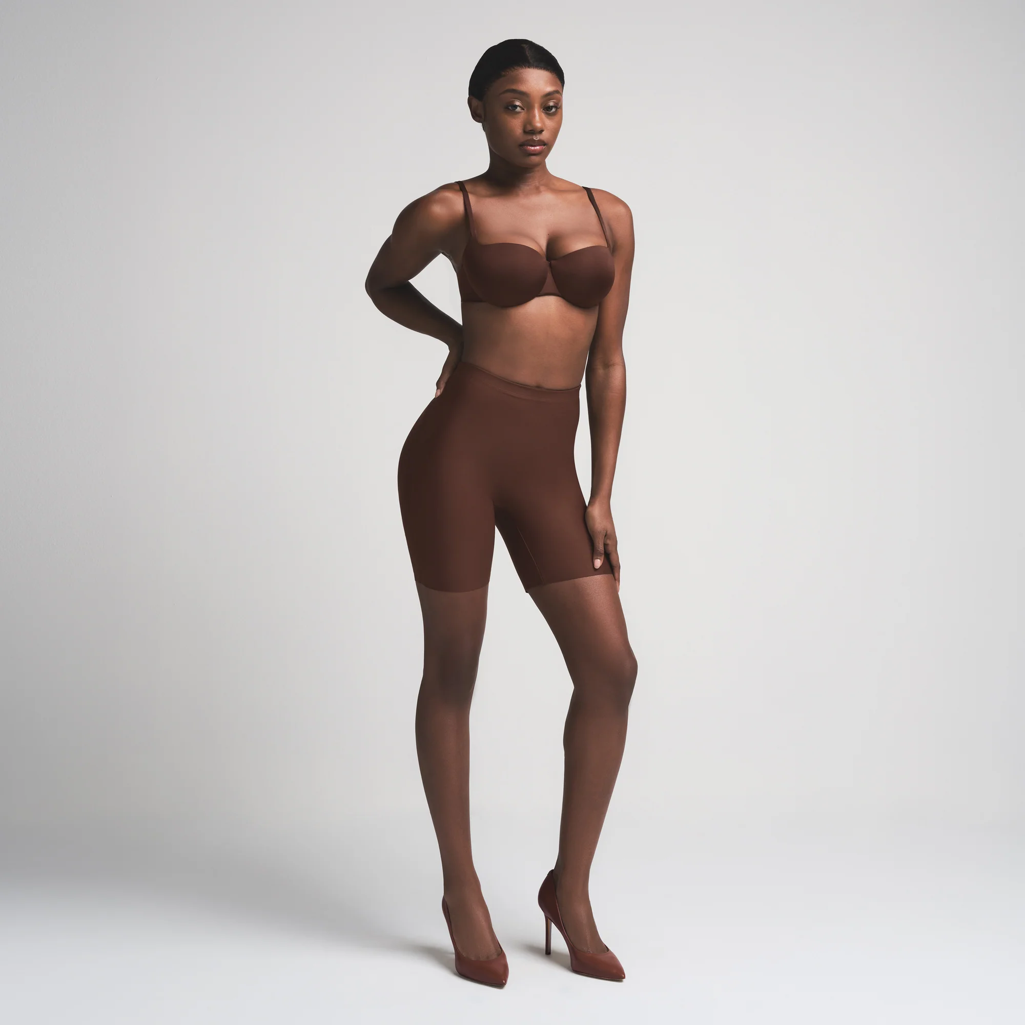SKIMS BODY BUTT ENHANCING PADDED SHORT | COCOA - Image 7