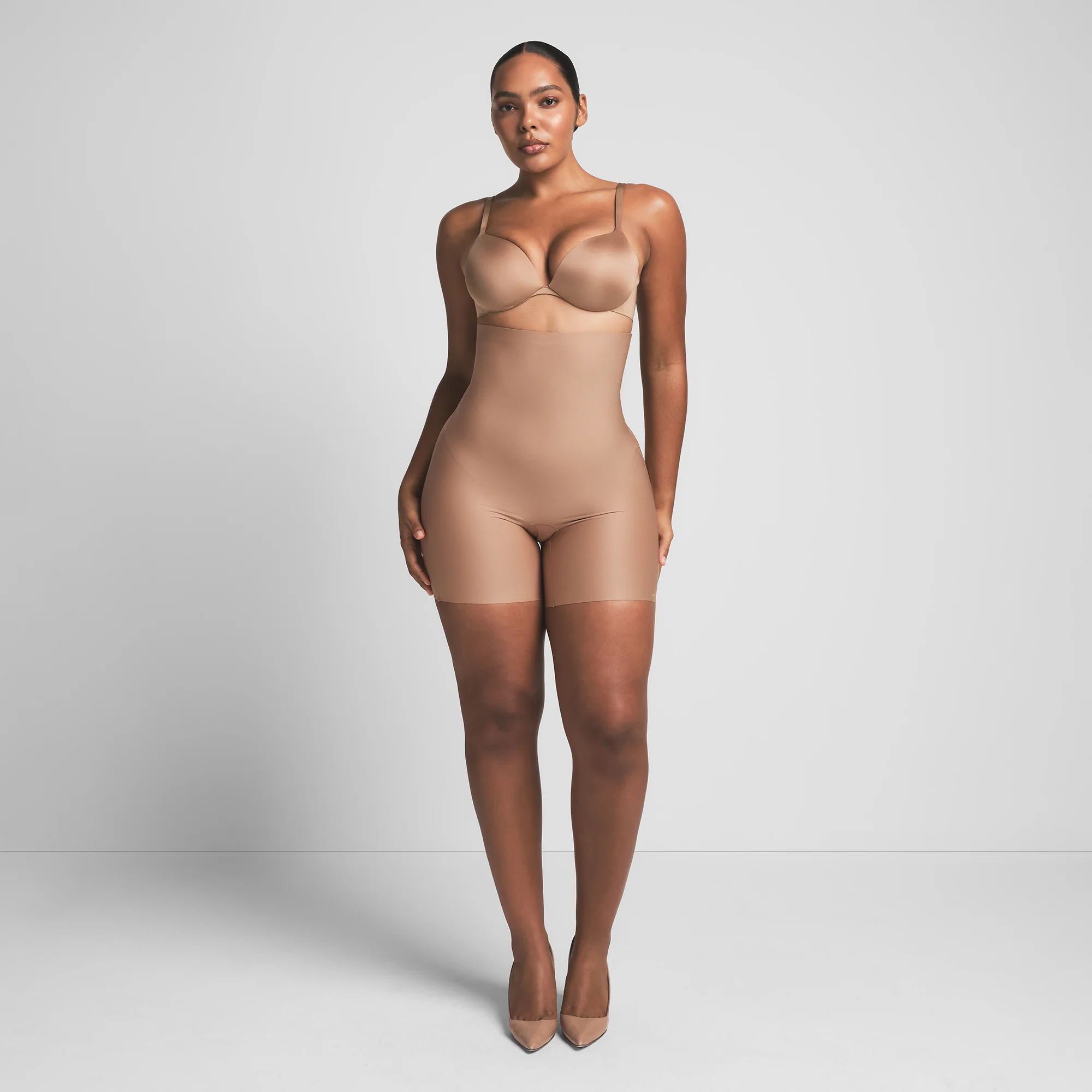 SKIMS BODY CORE SCULPT HIGH-WAISTED SHORT | SIENNA - Image 4