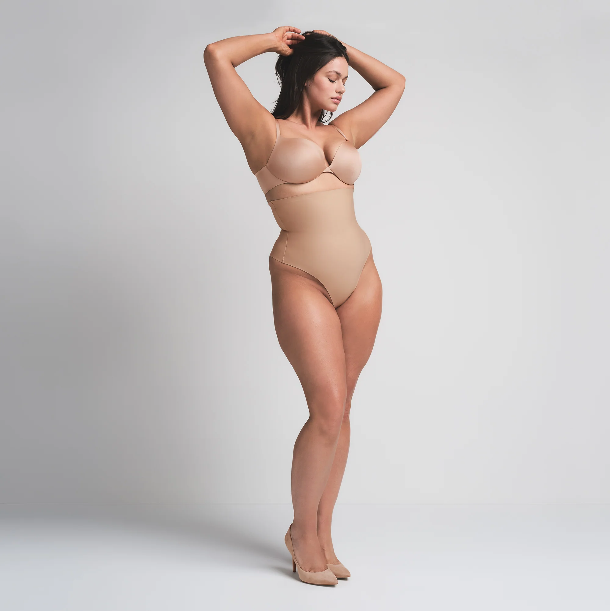 SKIMS BODY CORE SCULPT HIGH-WAISTED THONG | CLAY - Image 5