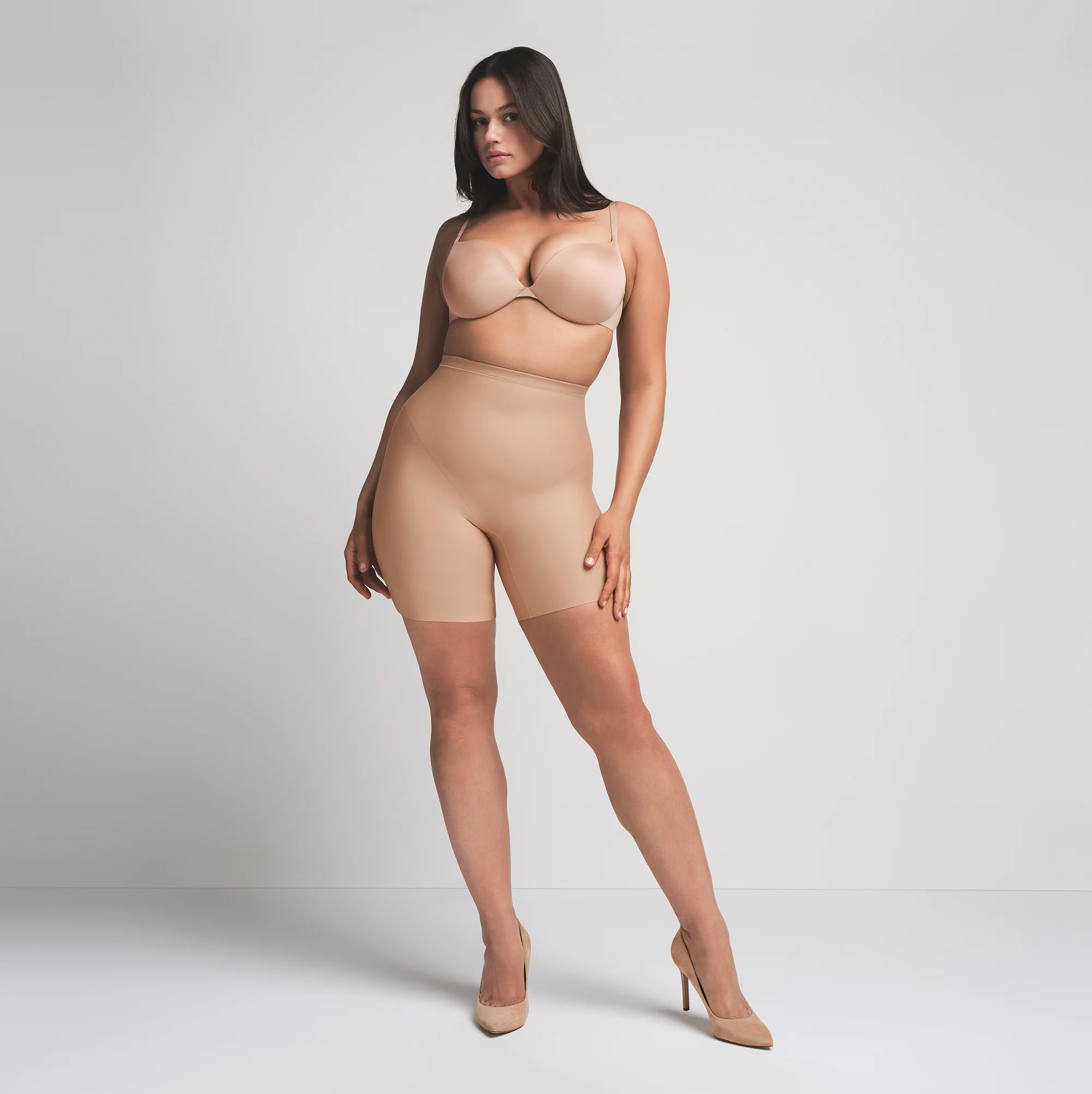 SKIMS BODY CORE SCULPT MID RISE SHORT | CLAY - Image 7