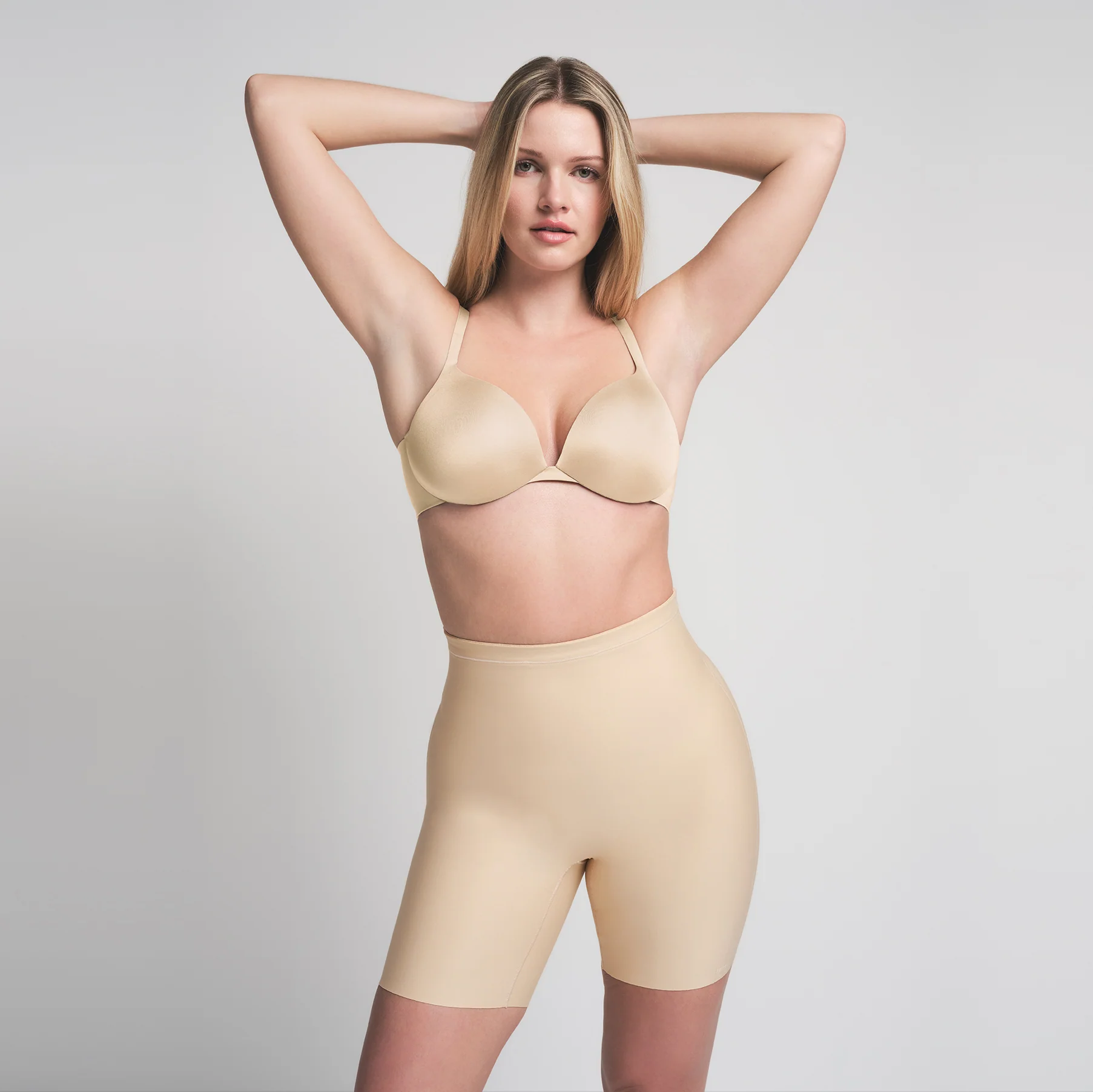 SKIMS BODY CORE SCULPT MID RISE SHORT | SAND - Image 2