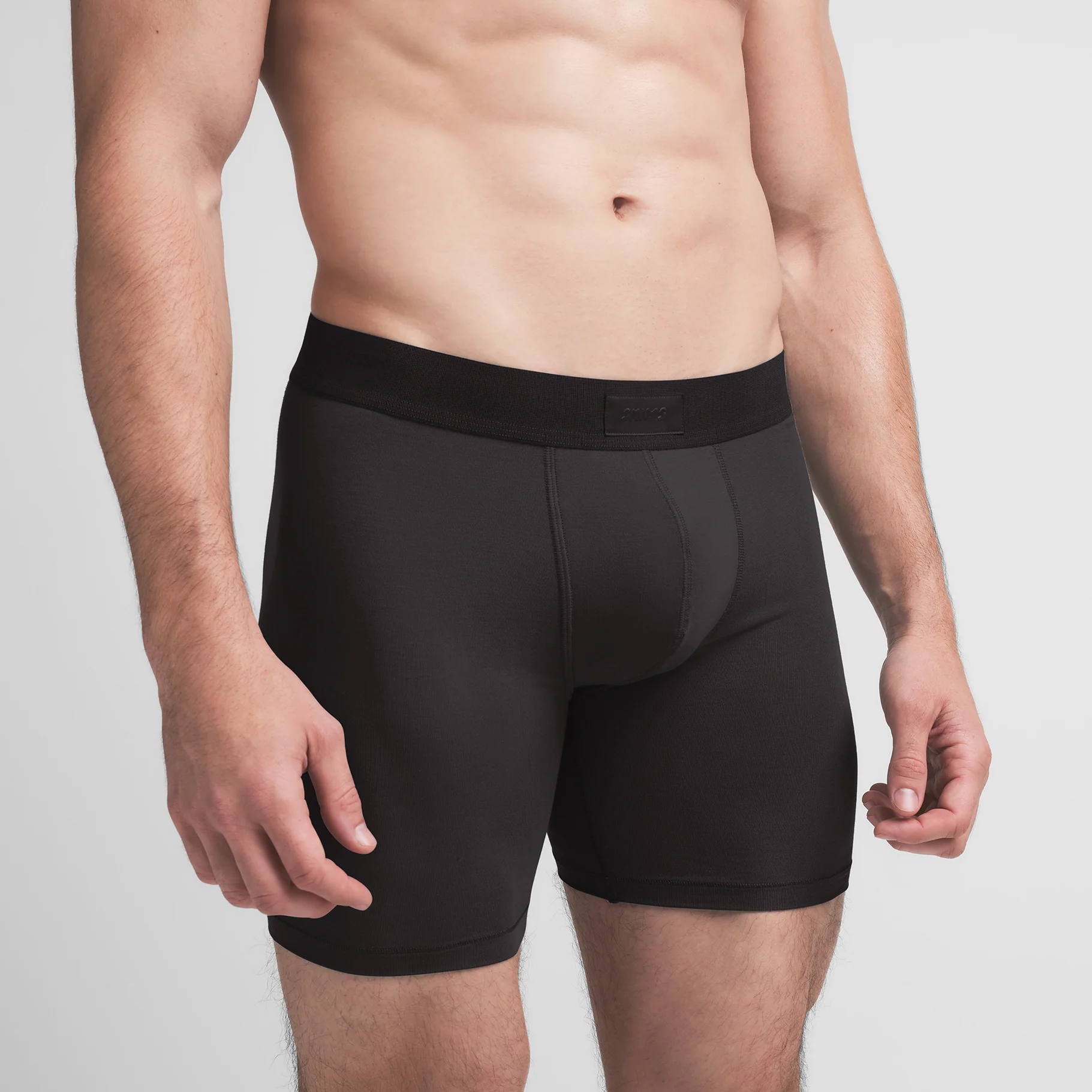 SKIMS COTTON MENS 5" BOXER BRIEF | ONYX - Image 5