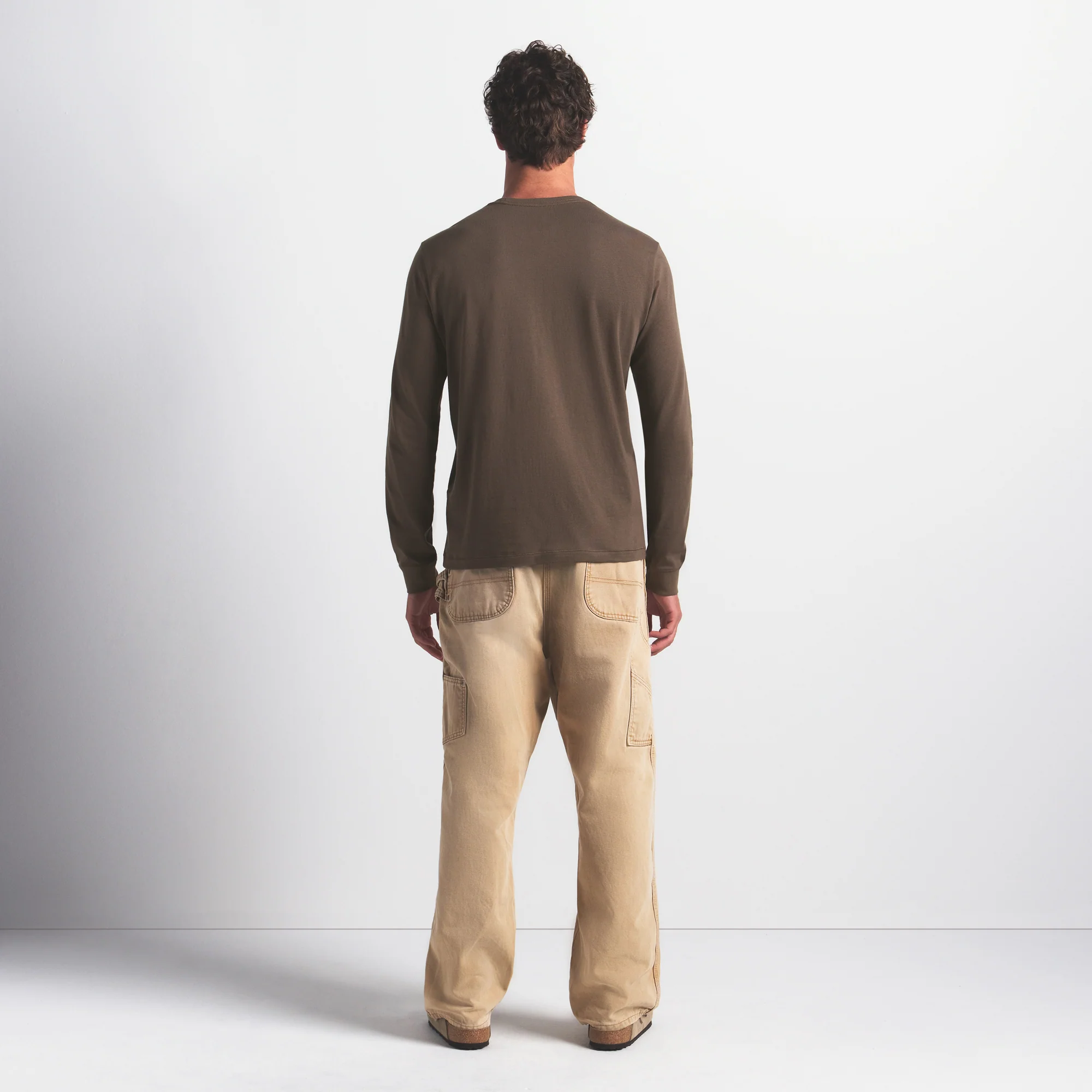 SKIMS COTTON MENS CLASSIC LONG SLEEVE T-SHIRT | DRIFTWOOD - Image 7