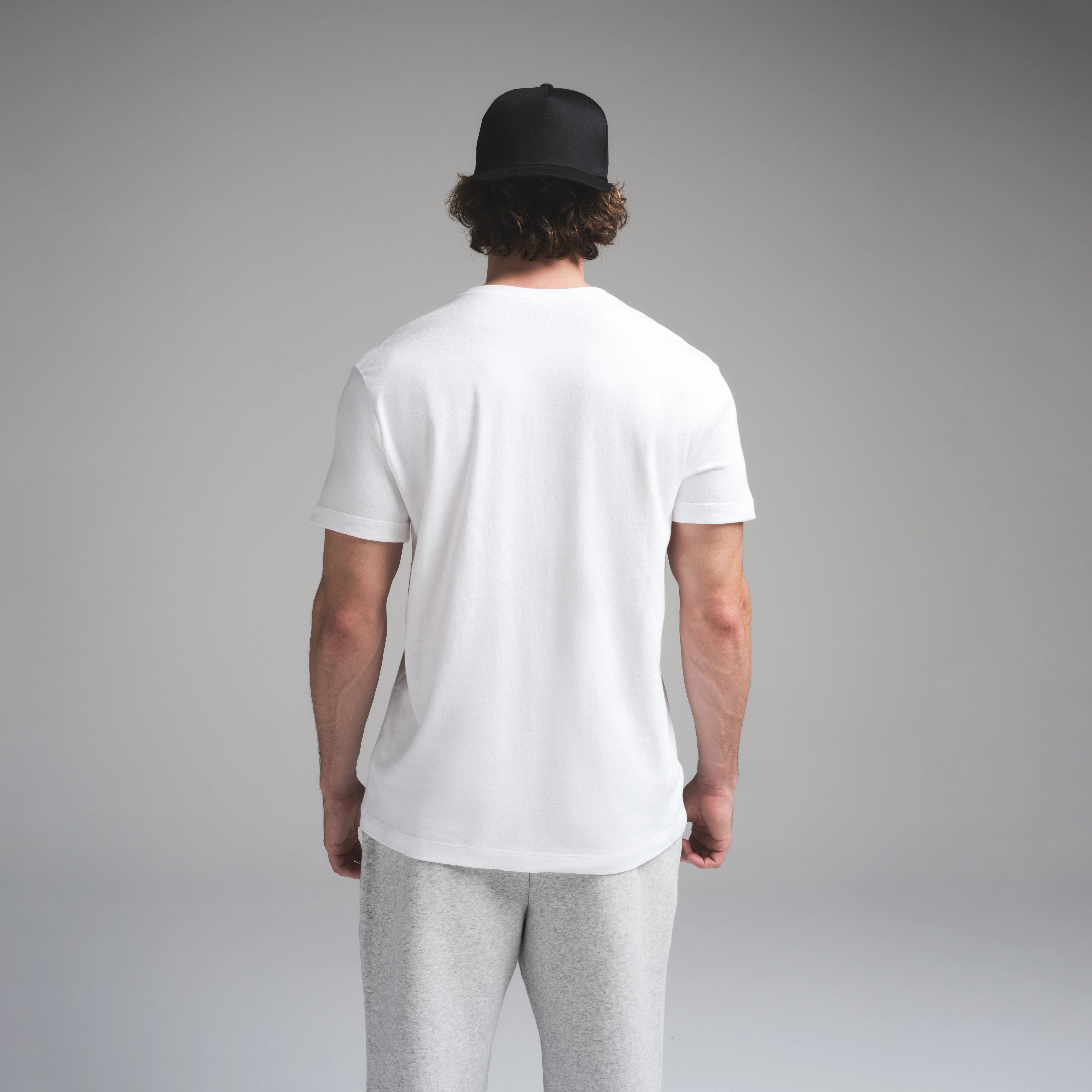 SKIMS COTTON MENS CLASSIC T-SHIRT | CHALK - Image 5