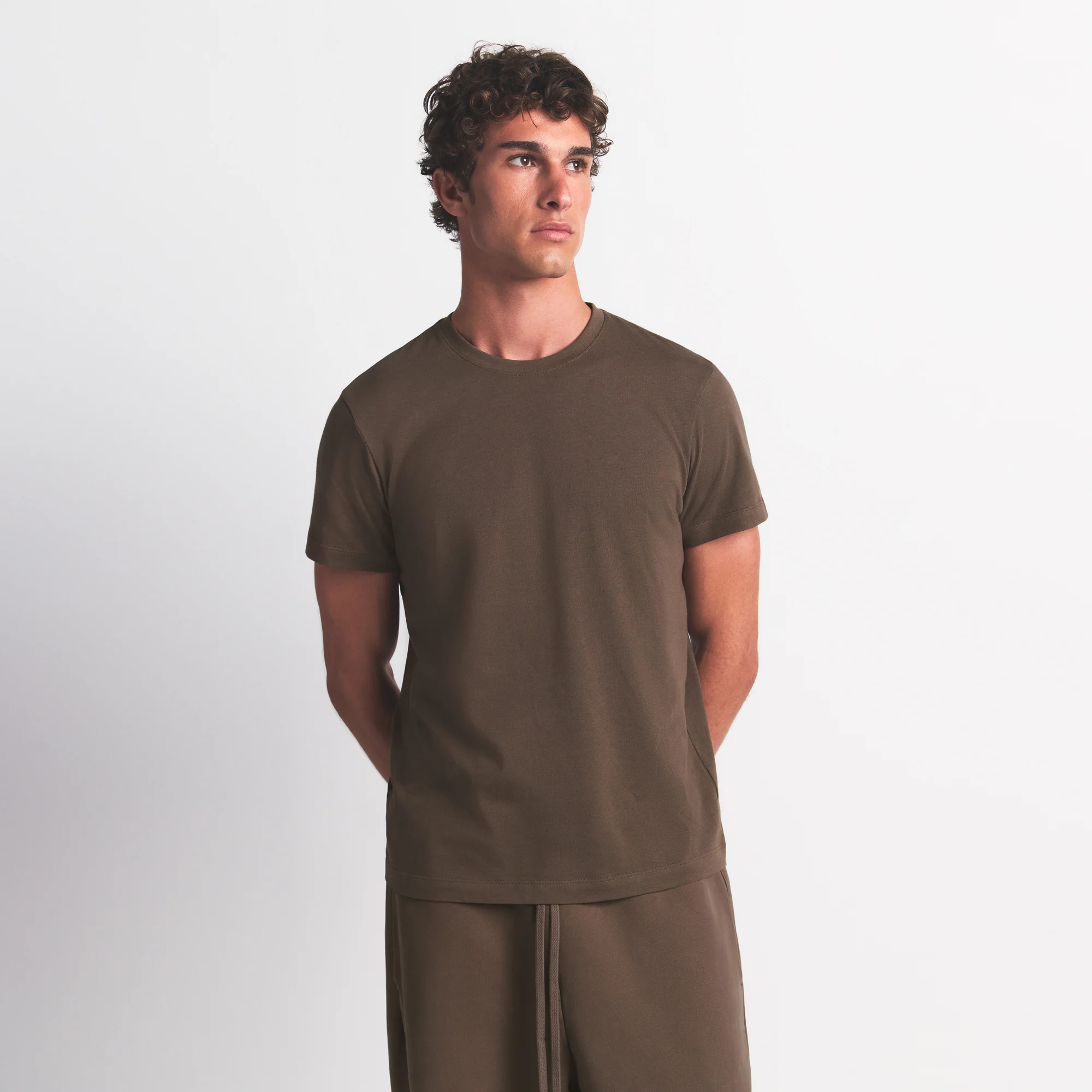 SKIMS COTTON MENS CLASSIC T-SHIRT | DRIFTWOOD - Image 3