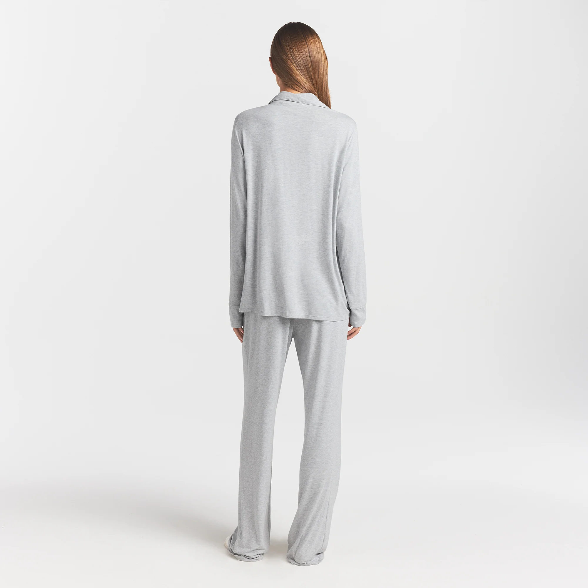 SKIMS SLEEP LONG SLEEVE BUTTON UP SET | LIGHT HEATHER GREY - Image 5