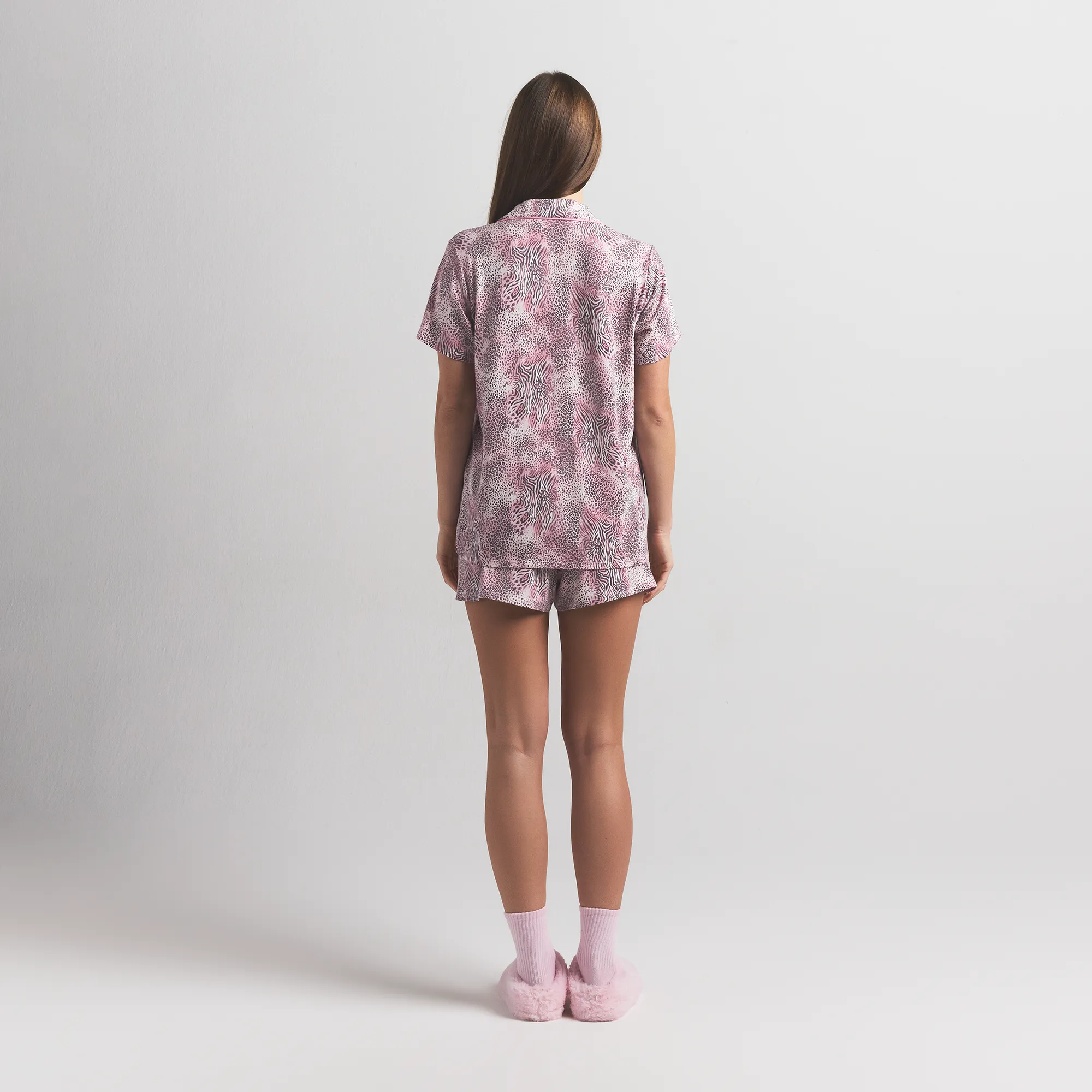 SKIMS SLEEP SHORT SLEEVE BUTTON UP SET | BLOOM MINI MULTI ANIMAL - Image 4