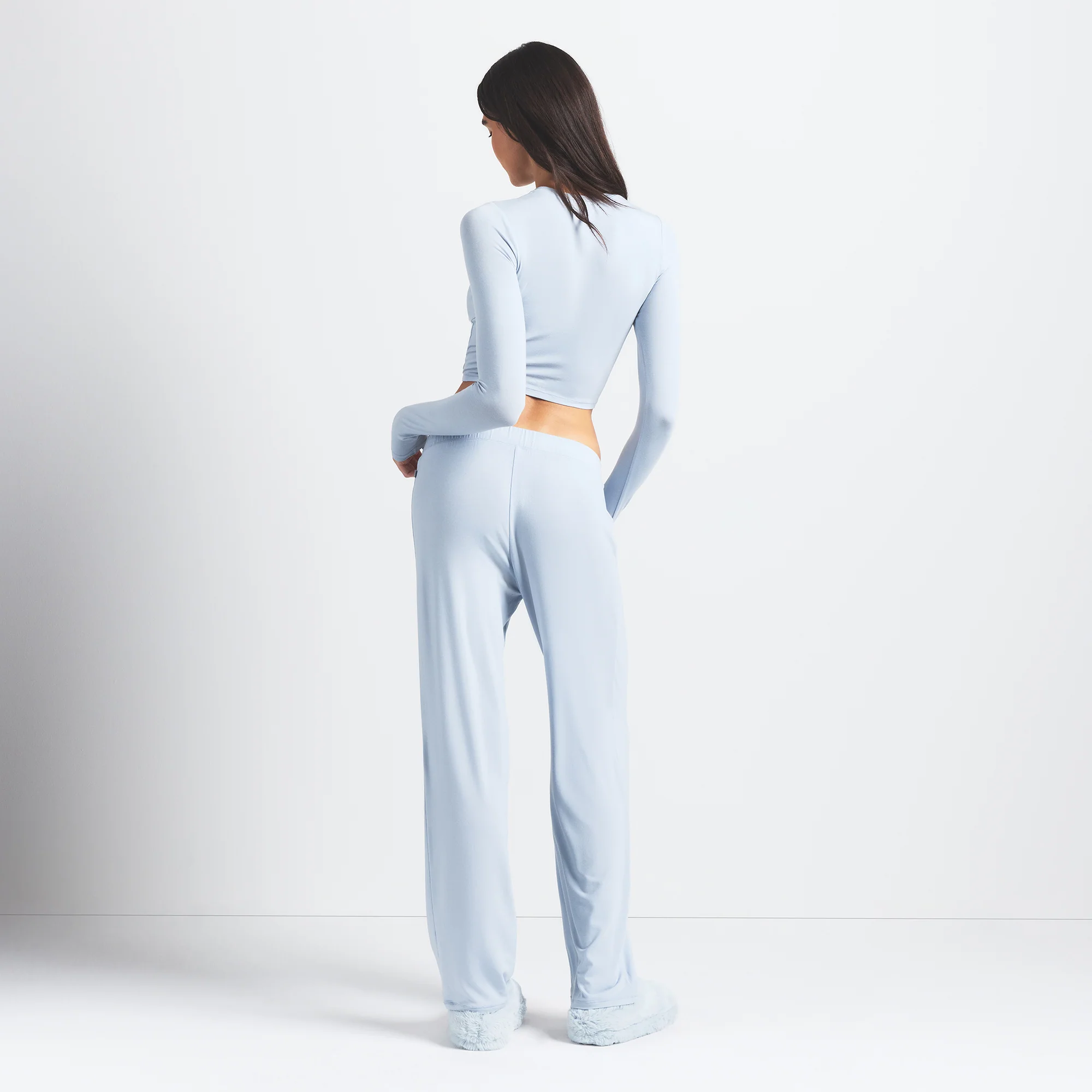 SKIMS SLEEP SUPER CROPPED LONG SLEEVE | ZEN BLUE - Image 4