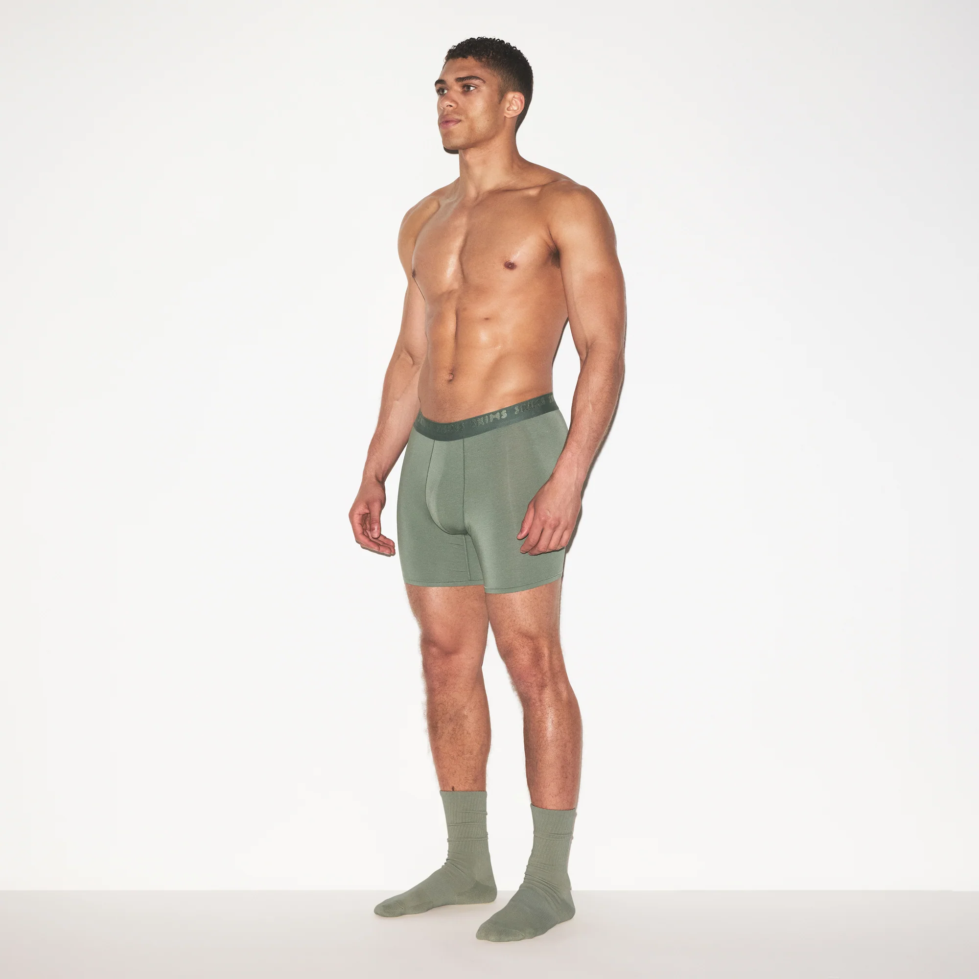 SKIMS STRETCH MENS 5" BOXER BRIEF 3-PACK | LAUREL MULTI - Image 3