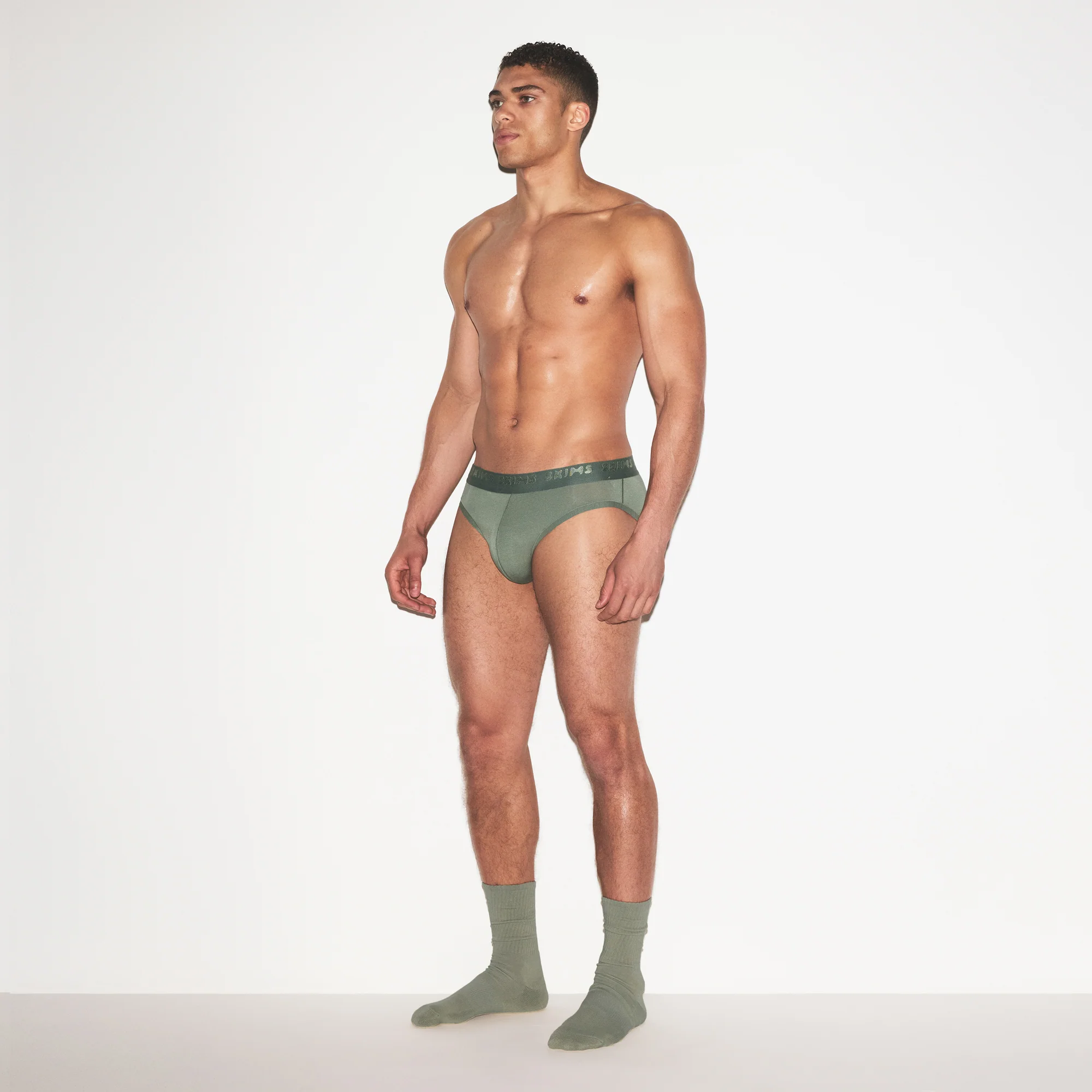 SKIMS STRETCH MENS BRIEF 3-PACK | LAUREL MULTI - Image 4