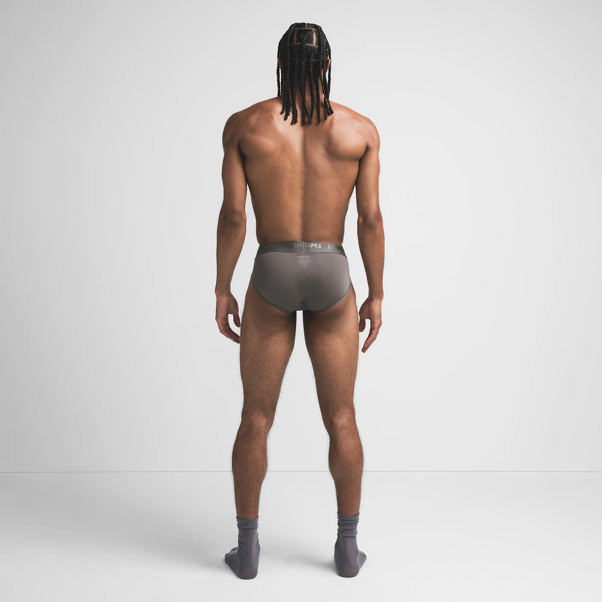 SKIMS STRETCH MENS BRIEF | GUNMETAL - Image 5