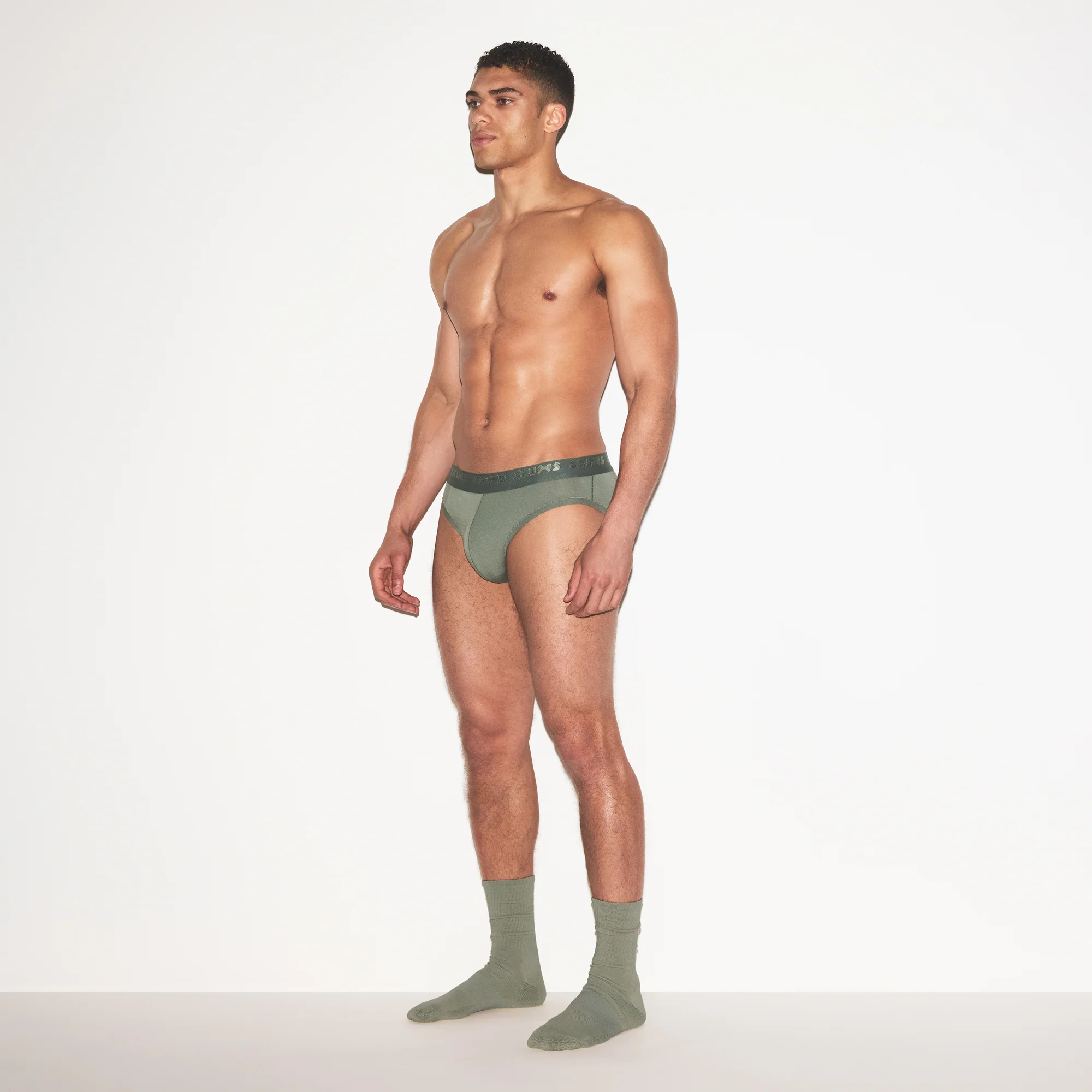SKIMS STRETCH MENS BRIEF | LAUREL - Image 3