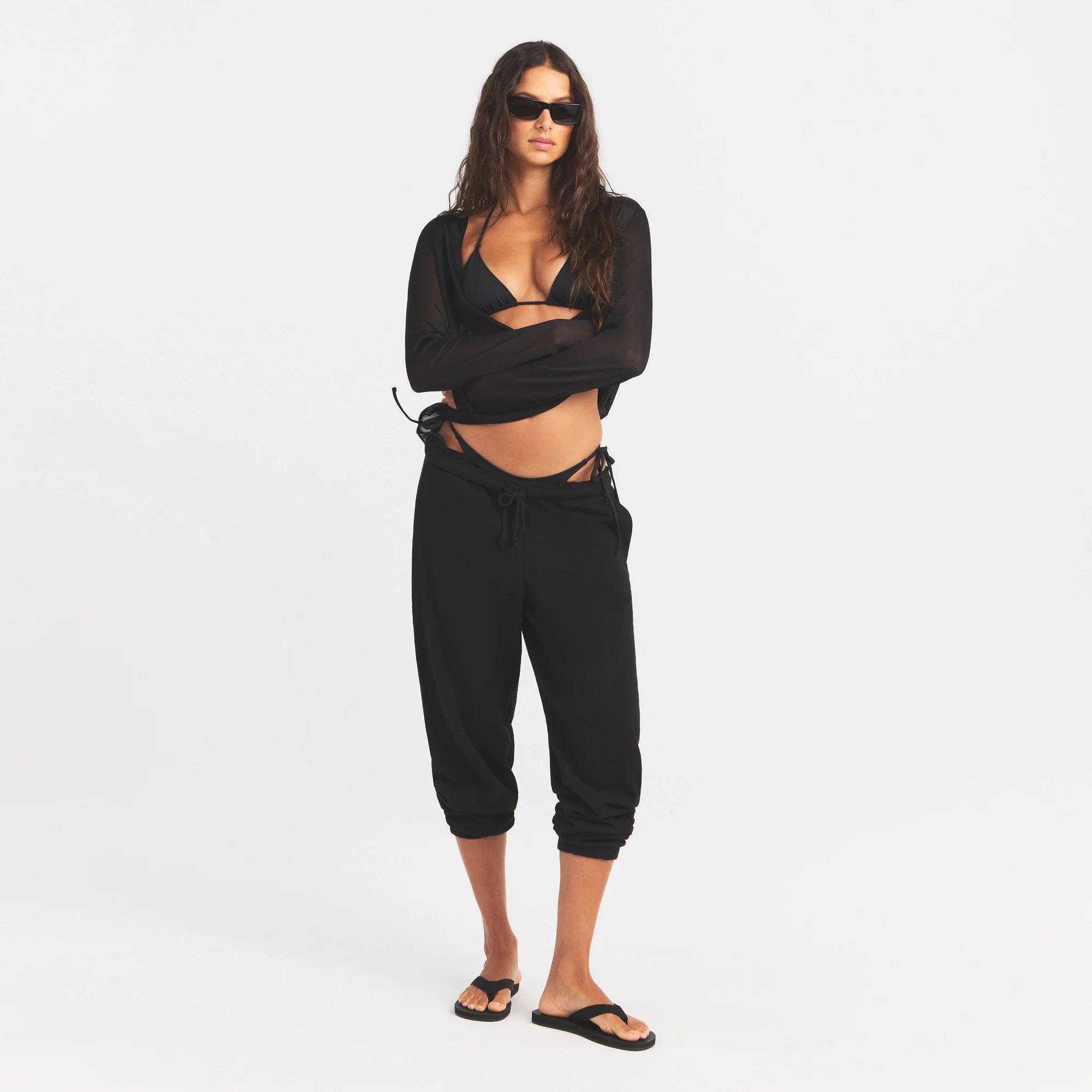 SLINKY KNIT DEEP PLUNGE TOP | OBSIDIAN - Image 6