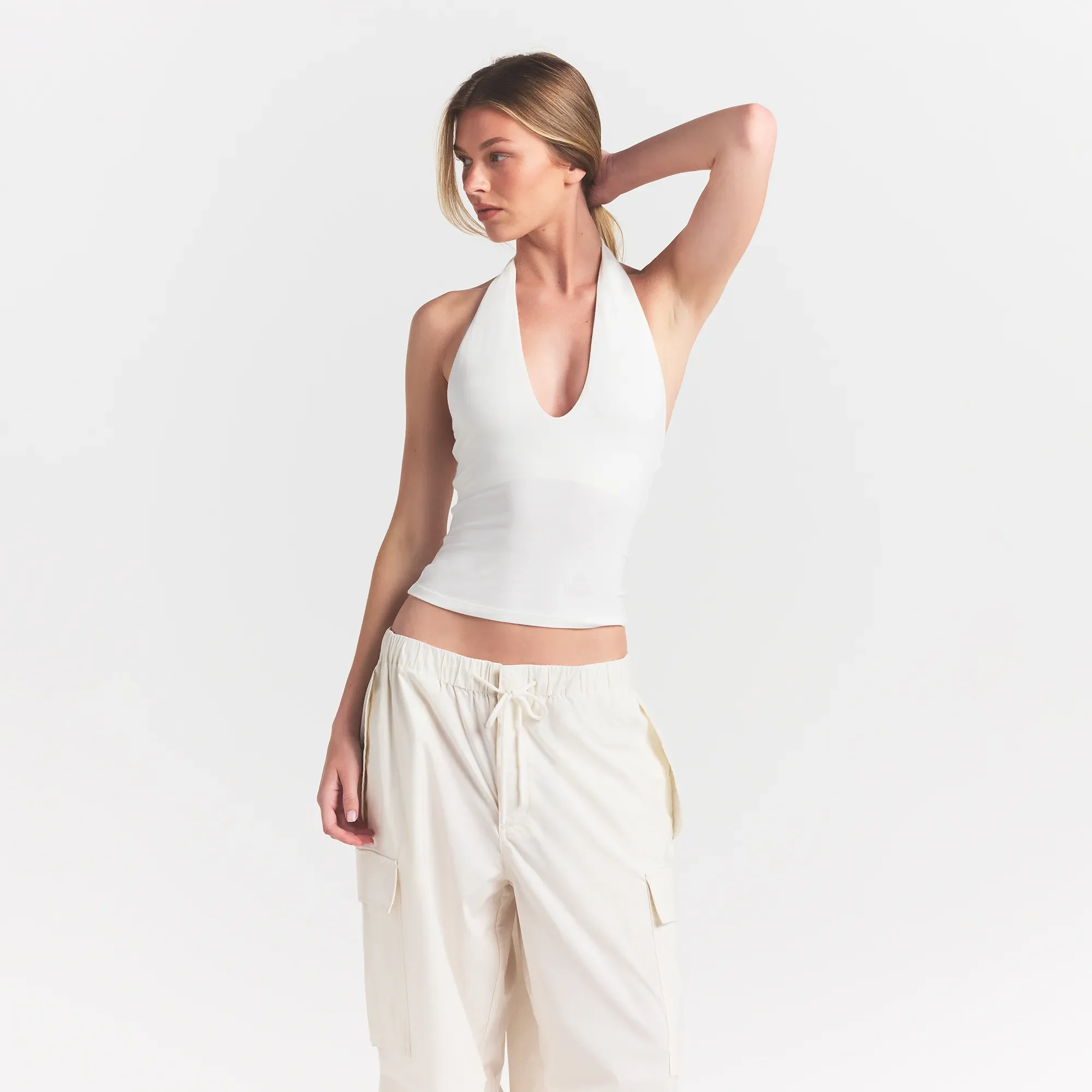 SMOOTH LAYERS HALTER TOP | EGRET - Image 3