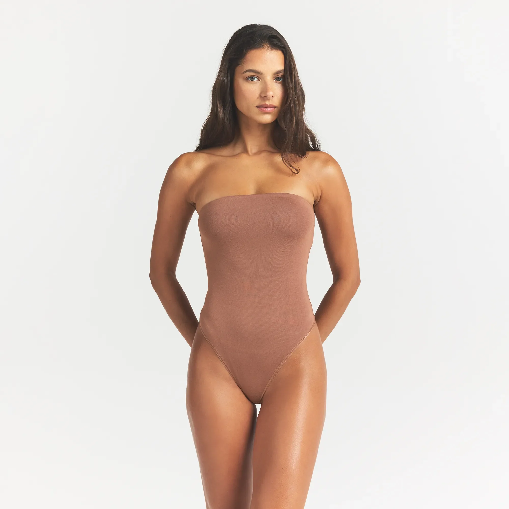 SMOOTH LAYERS STRAPLESS BODYSUIT | NUTMEG - Image 4