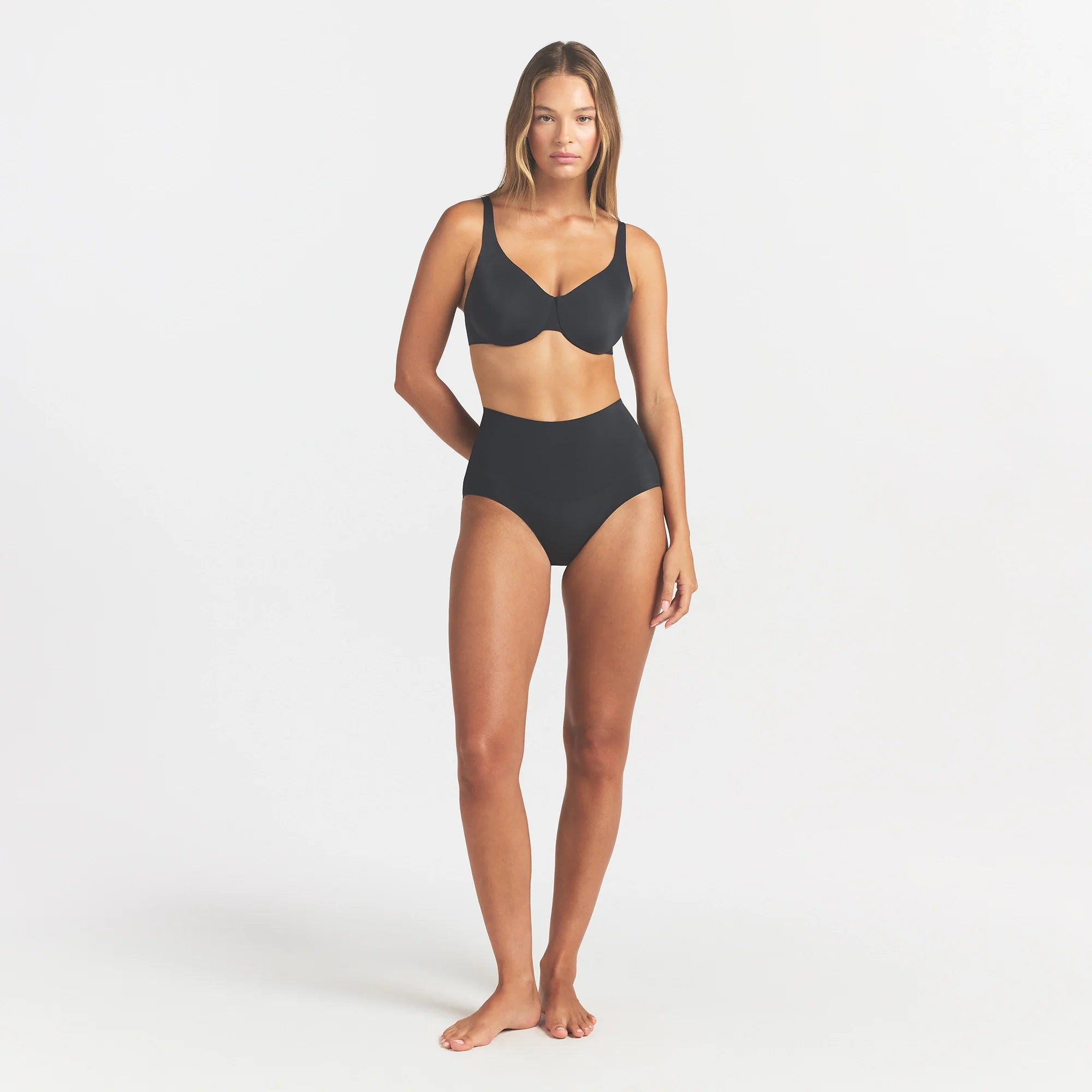 SMOOTHING INTIMATES UNLINED MINIMIZER BRA | ONYX - Image 2