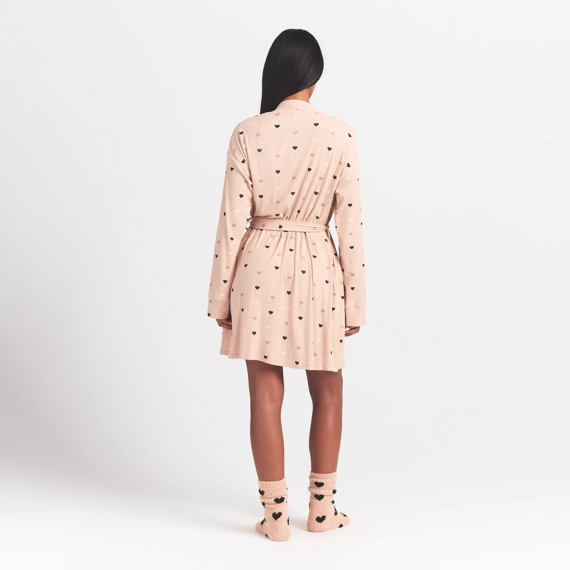 SOFT LOUNGE ROBE | MICA MINI HEART HALFDROP - Image 5
