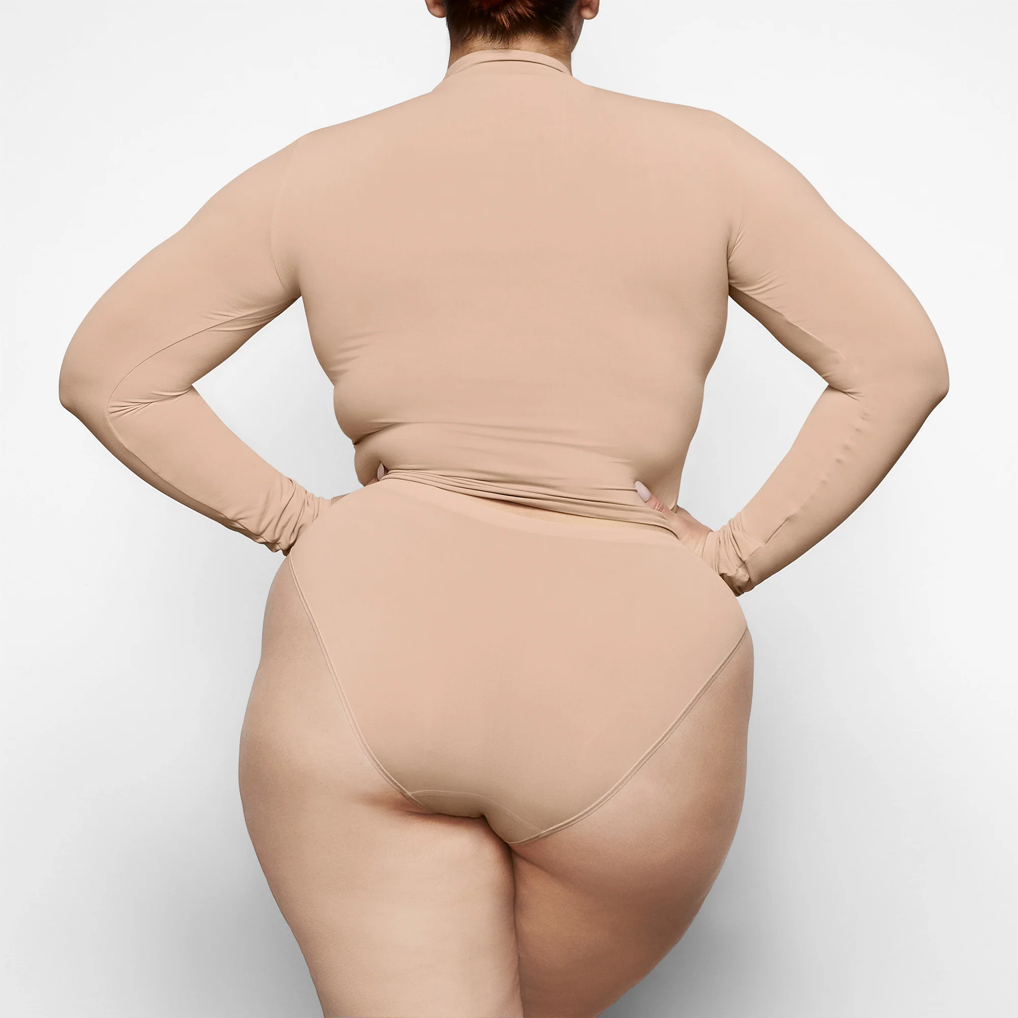 SOFT SMOOTHING SEAMLESS BRIEF | CLAY - Image 4