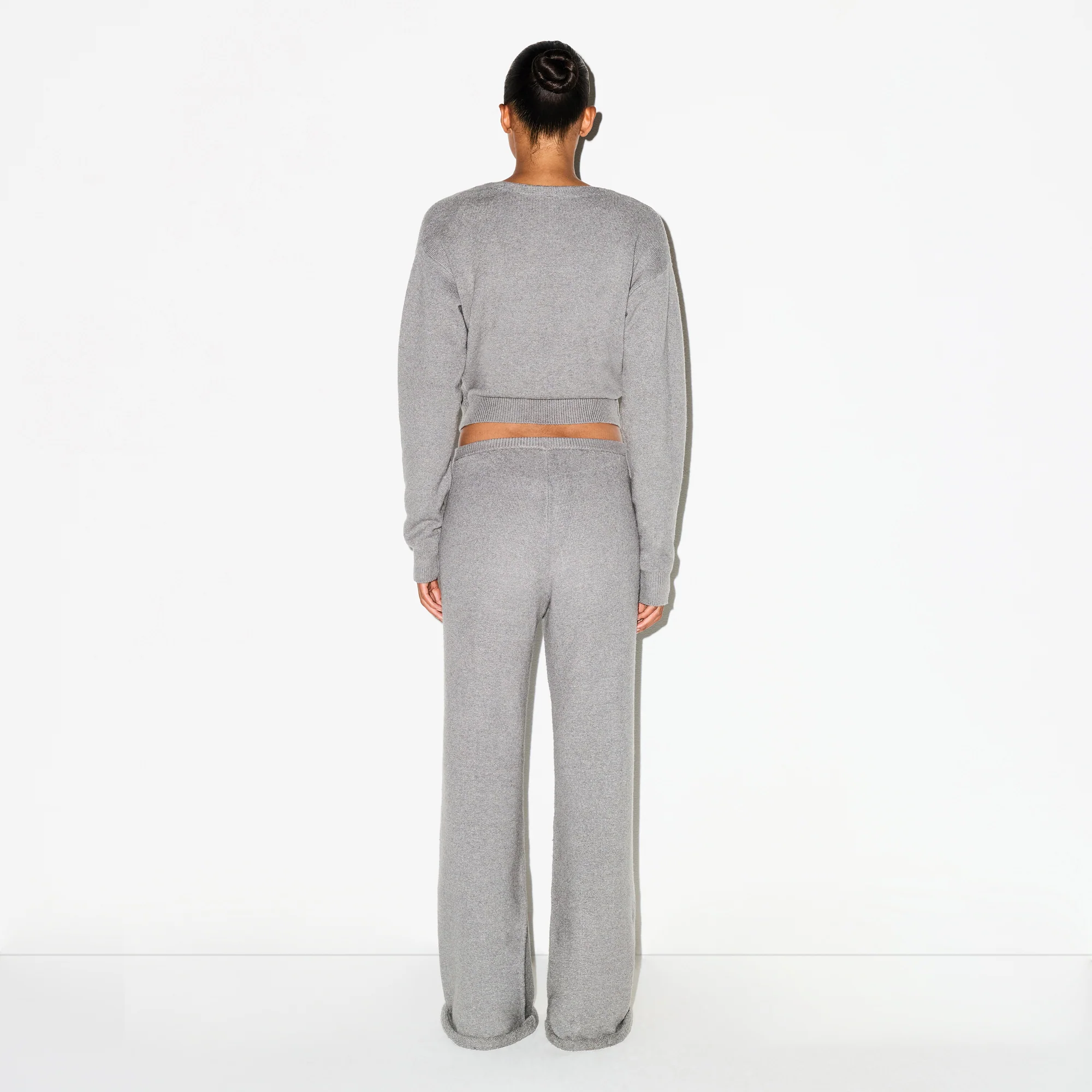 TEXTURED KNIT WRAP SWEATER | DARK HEATHER GREY - Image 6