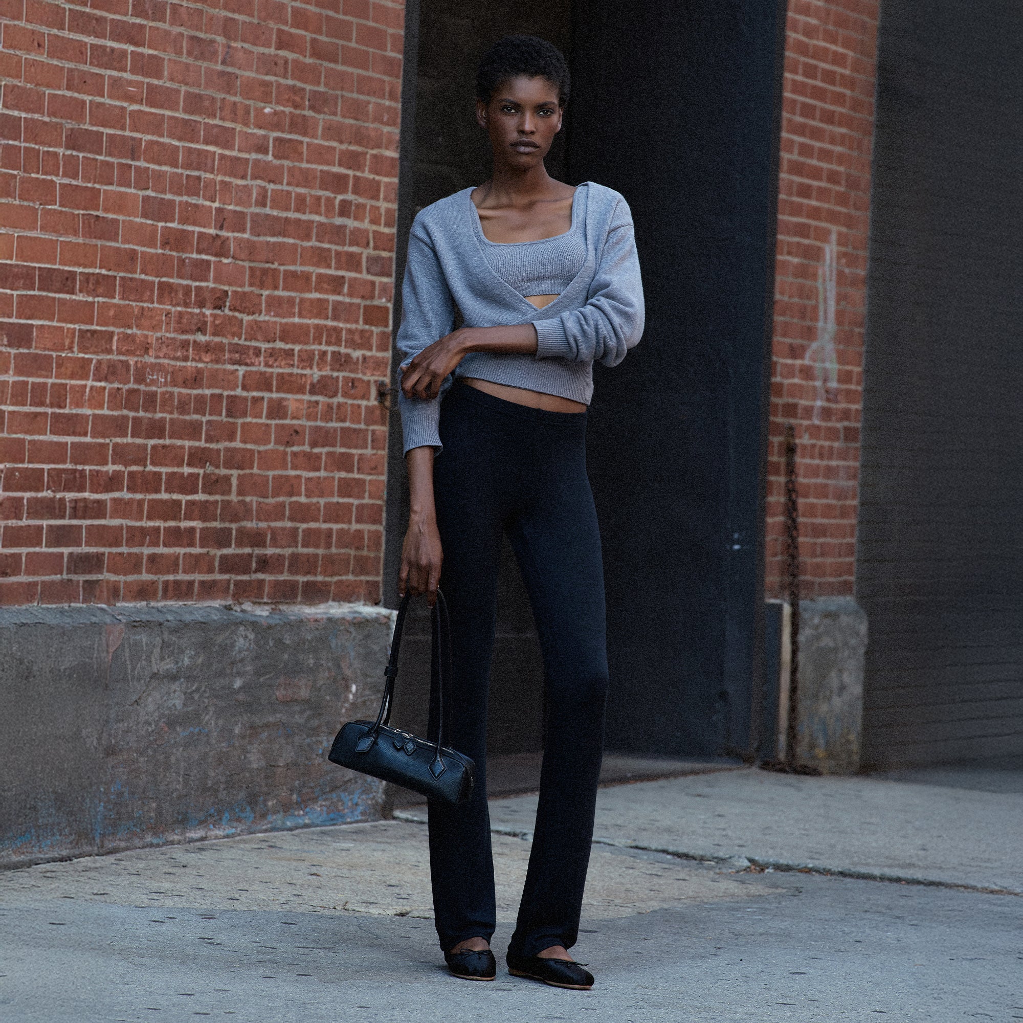 TEXTURED KNIT WRAP SWEATER | DARK HEATHER GREY - Image 7