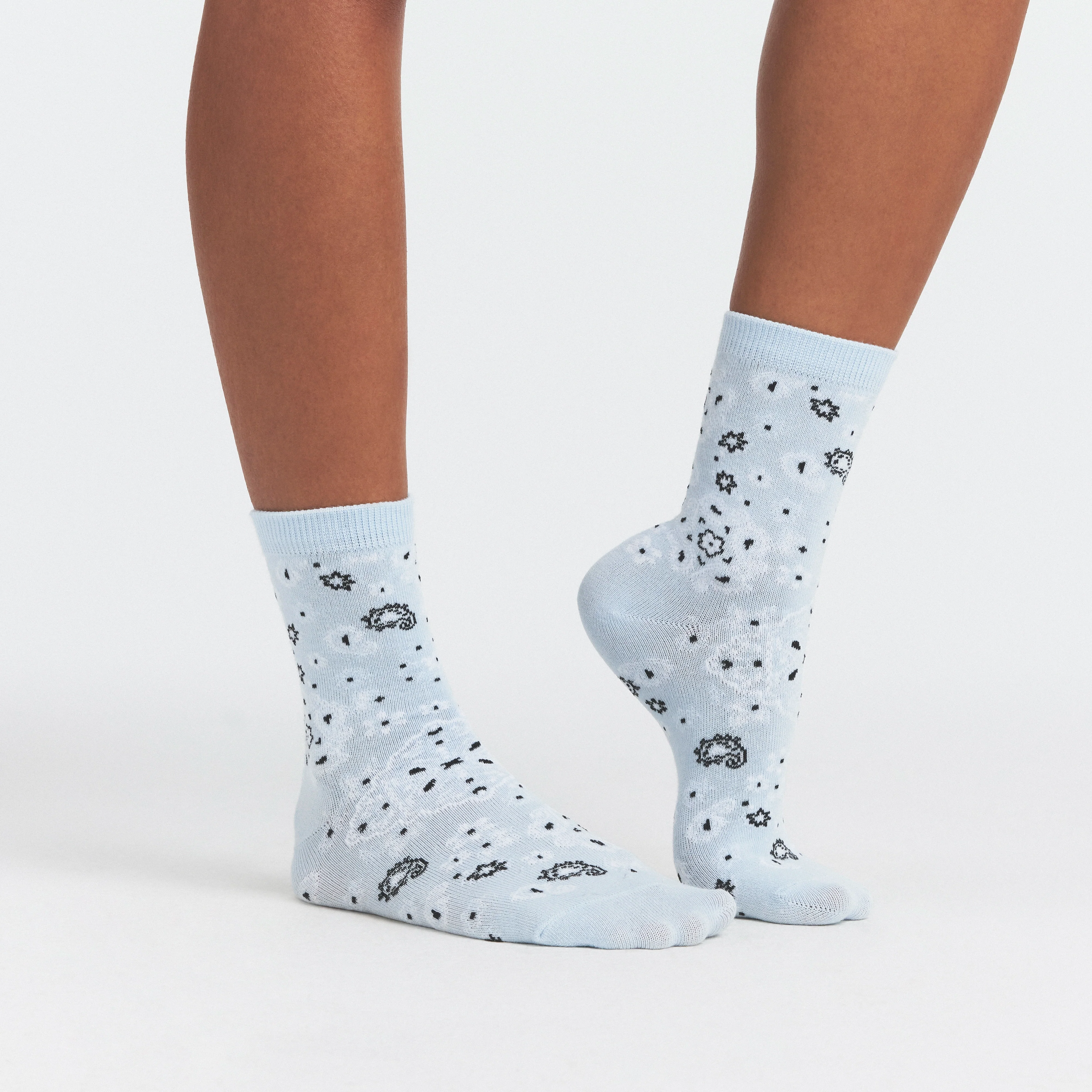 TEXTURED SOCK 3-PACK | BLUE BANDANA MULTI - Image 2