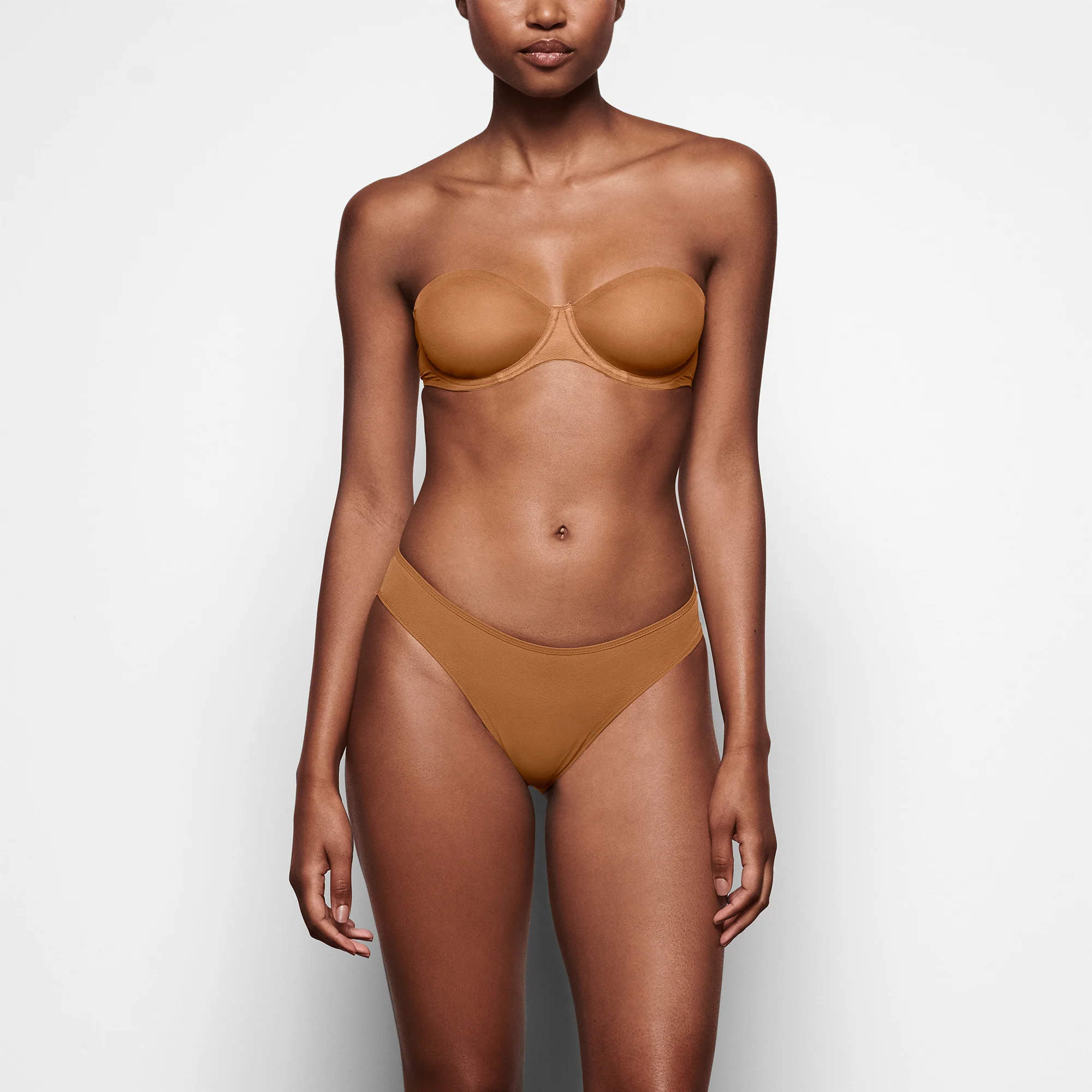 ULTRA FINE MESH STRAPLESS BRA | BRONZE - Image 2