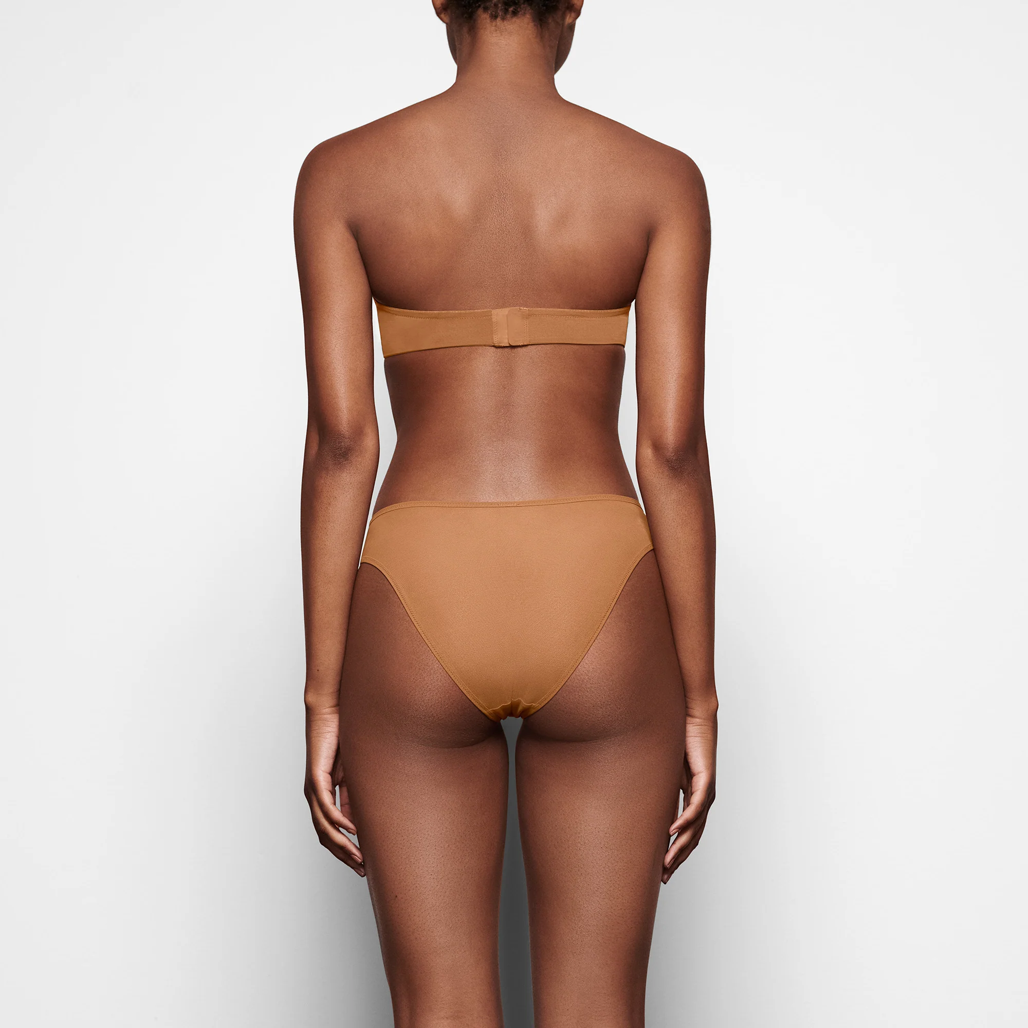 ULTRA FINE MESH STRAPLESS BRA | BRONZE - Image 4