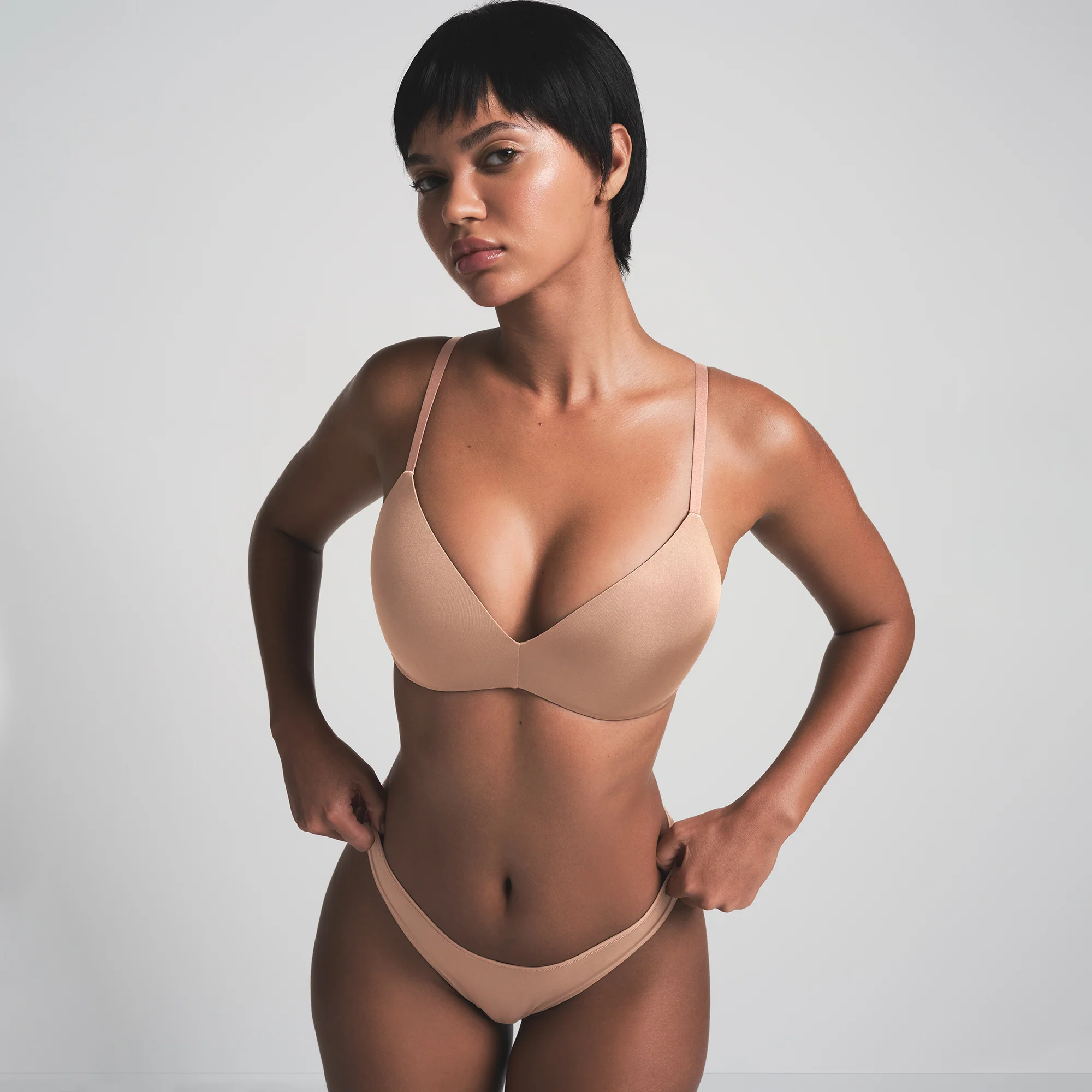 WIRELESS FORM PUSH-UP PLUNGE BRA | SIENNA - Image 3