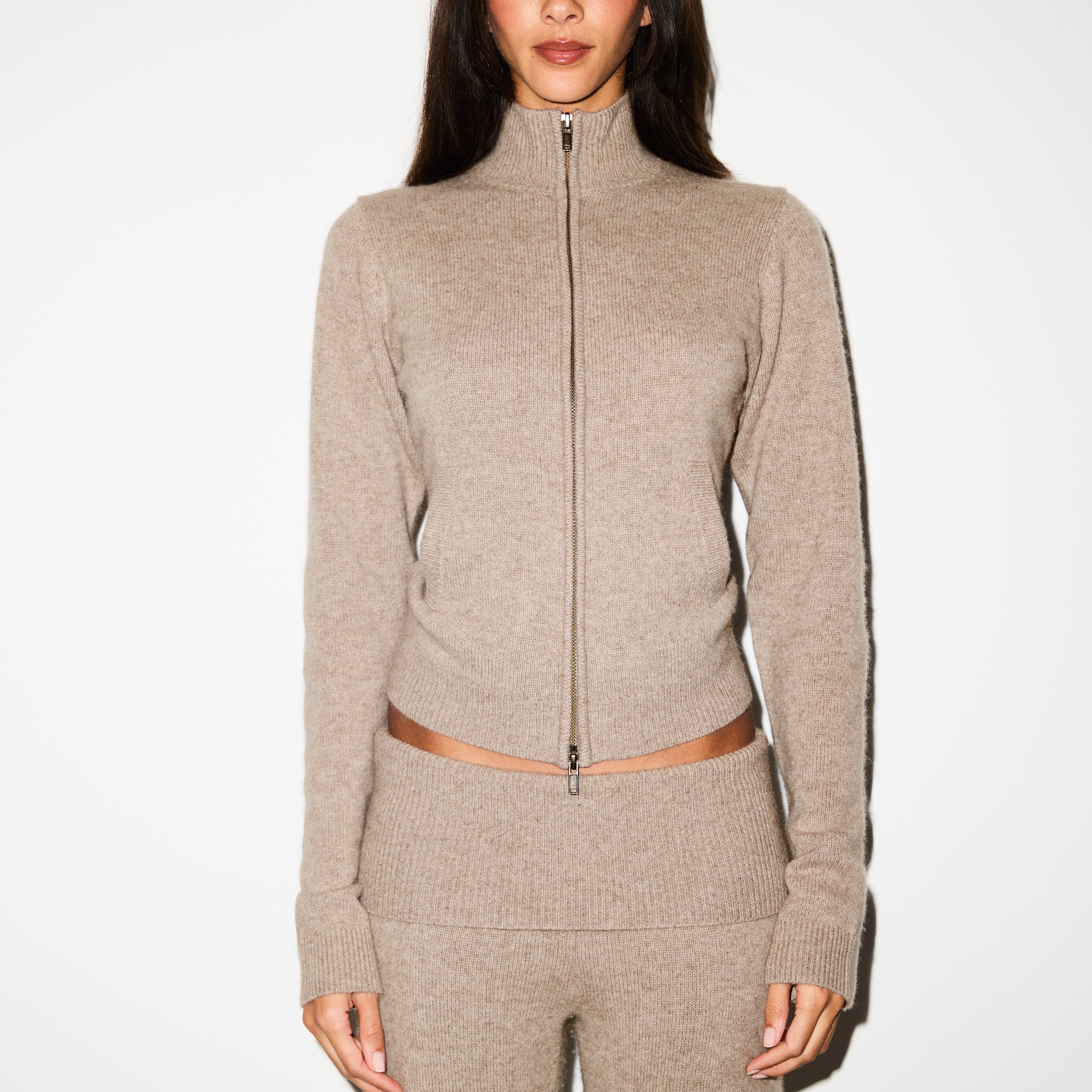WOOL CASHMERE ZIP UP MOCK NECK SWEATER | LINEN - Image 5