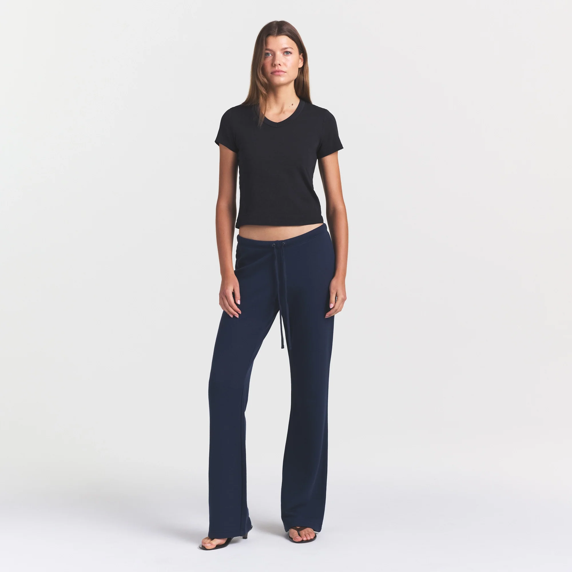 WORN IN JERSEY BABY V NECK TEE | WASHED ONYX - Image 2