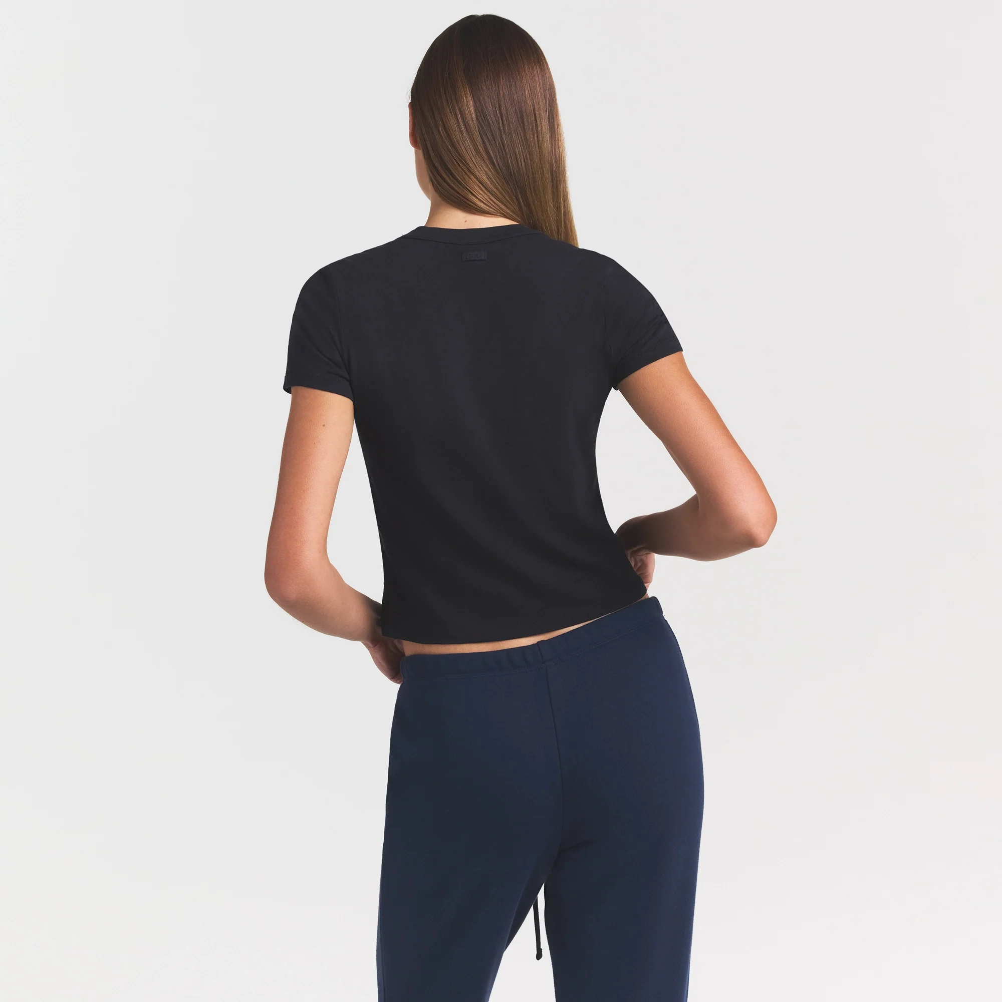 WORN IN JERSEY BABY V NECK TEE | WASHED ONYX - Image 4