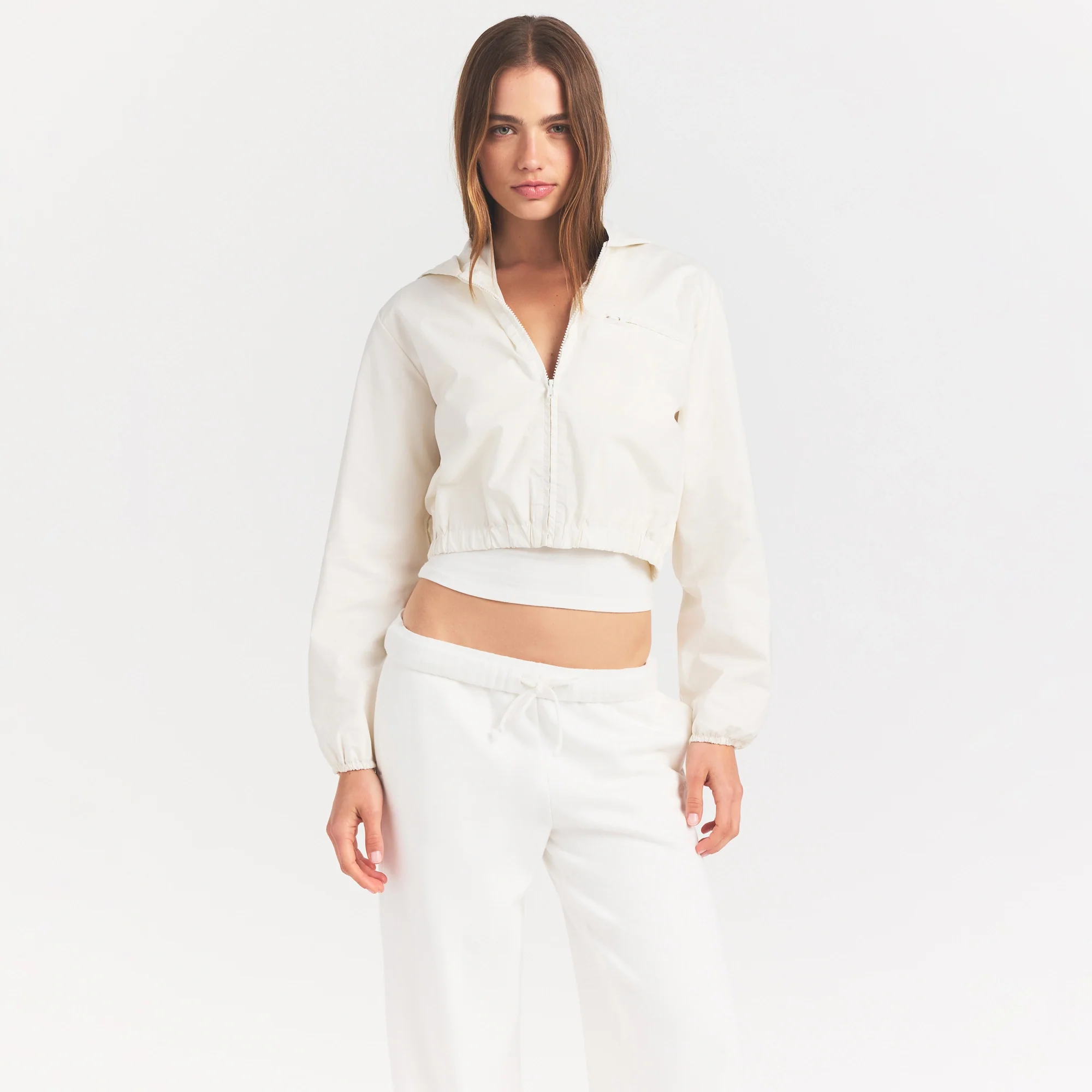 WOVEN COTTON CROPPED ZIP UP JACKET | EGRET - Image 3